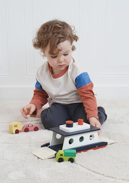 Mentari Toys - Car Ferry - Wooden Boat Set with 4 Vehicles - Includes Car, Caravan, Campervan, and Truck - Interactive Loading & Unloading Toy for Fine Motor Skills, Gift for Toddlers Age 3+