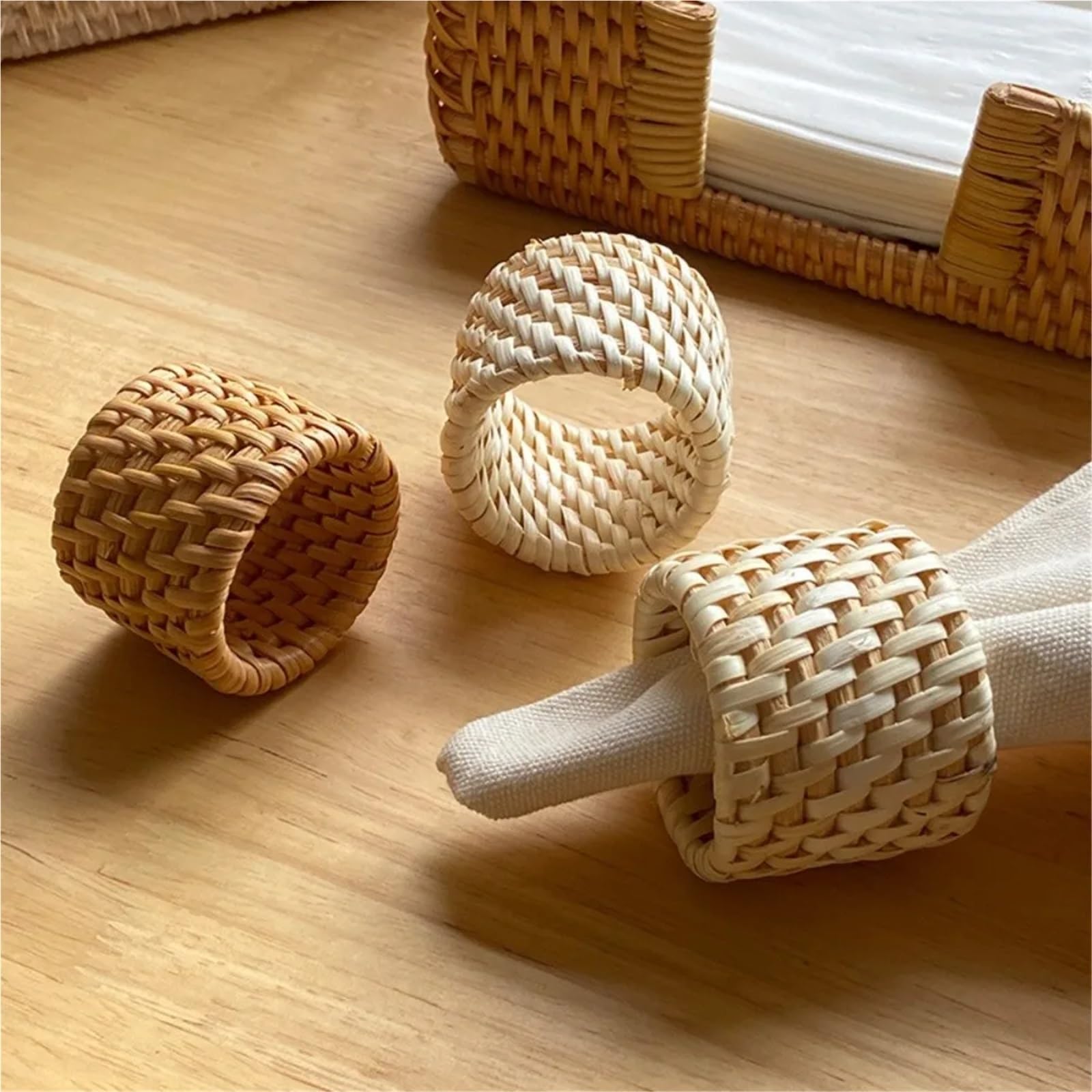 Portatovaglioli, 12 pezzi, realizzati a mano, in rattan, in legno, tinta unita, rustici, naturali, quadrati, decorazione per la tavola (cachi)