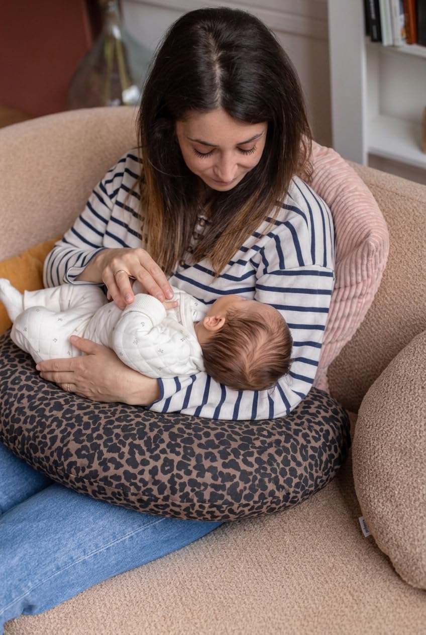BÉABA Little Warmy, Coussin Chauffant & Refroidissant Nomade, Bouillote Graines de Lin, Douleurs de Règles, Grossesse, Lombaires, Abdomen, Cou & Post-Partum, 100% Coton Oeko Tex, Jersey Leopard