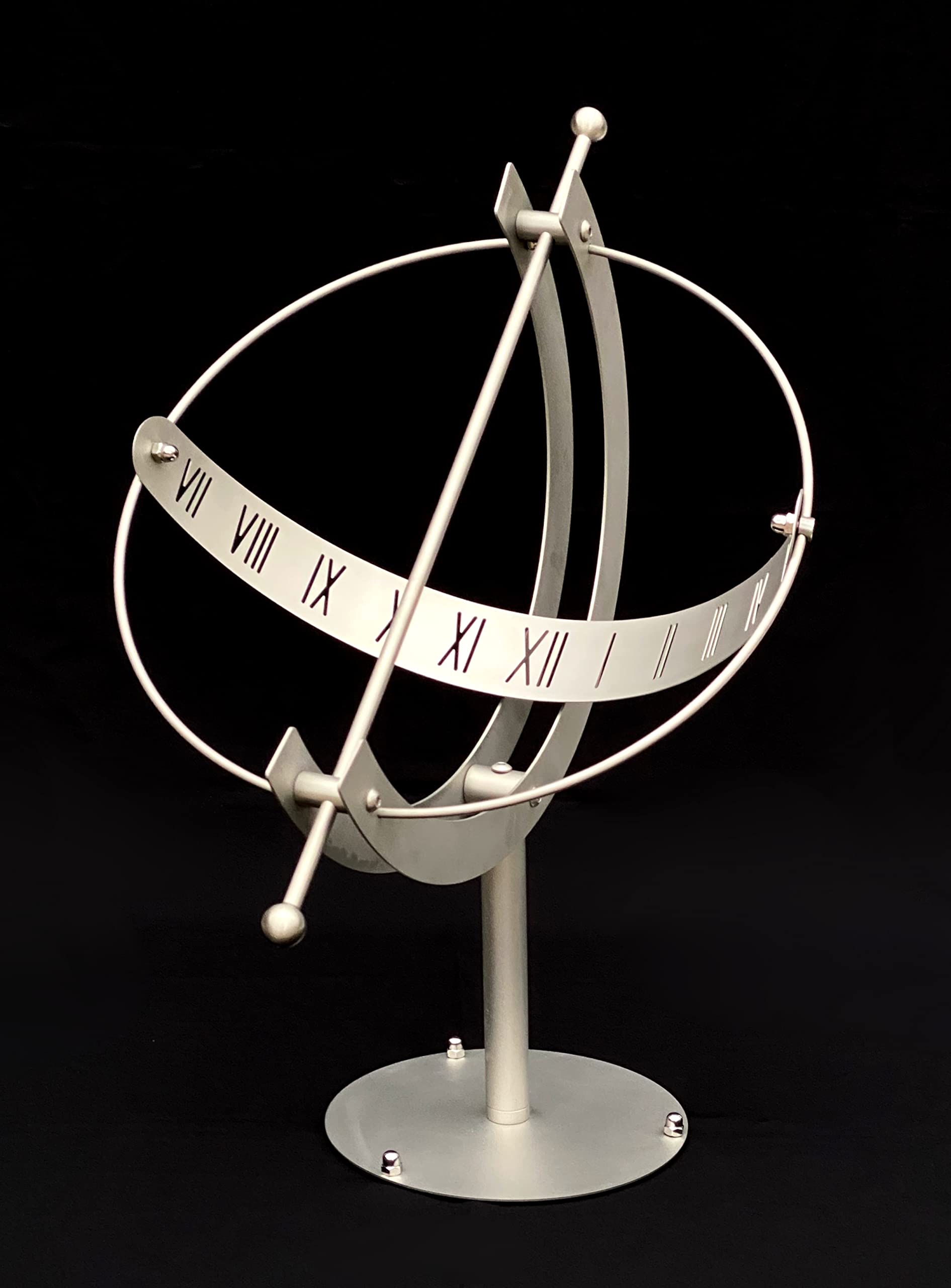 DanDiBo Sonnenuhr Edelstahl für den Garten 70 cm Rostfrei 96207 mit Säule Ausrichtbar Wetterfest Gartenuhr Modern Metall