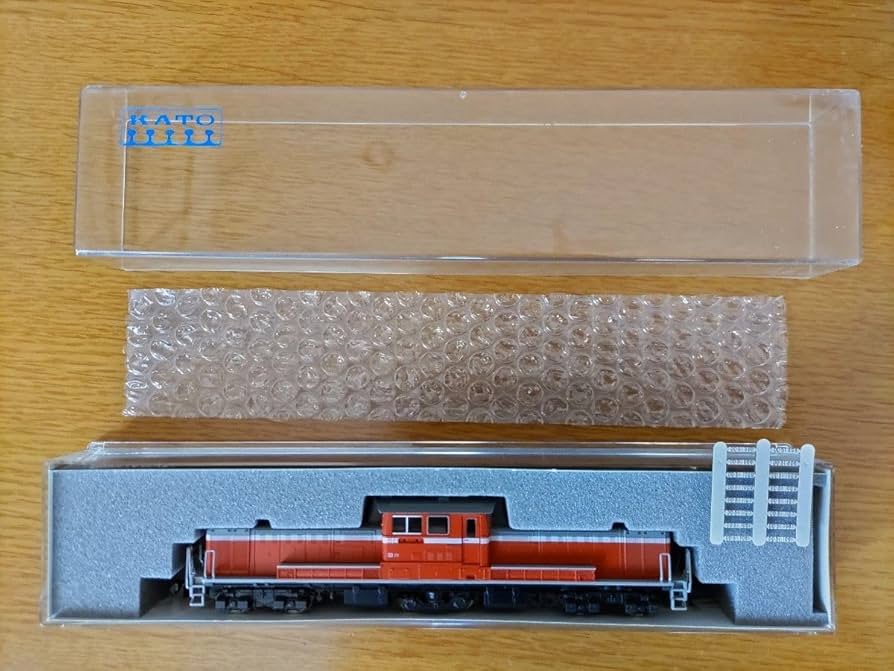 Amazon.co.jp: KATO 7002 DD51 ディーゼル機関車朱色 KATO鉄道