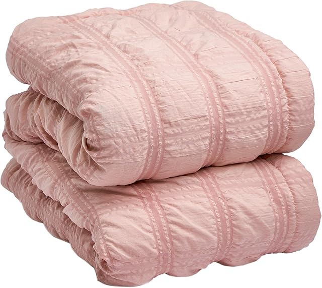 Sienna Seersucker Quilted Bedspread Blanket Throw Over Large Bed Cosy Pleated Filled Comforter, 150 x 200cm - Blush Pink