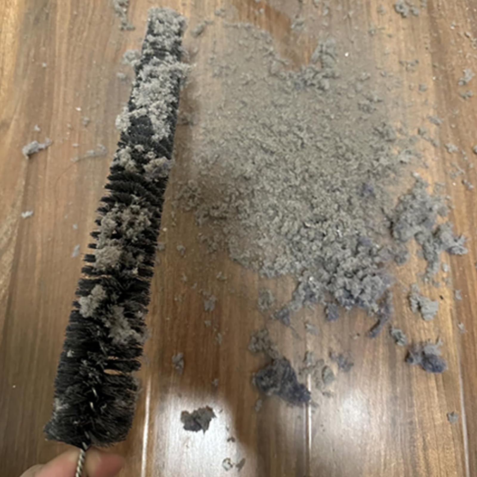 Heizkörperbürste, 45,7 cm lange Reichweite, flexibler Heizkörperreiniger mit Holzgriff, Mehrzweck-Trockner-Fusselbürste und Kühlschrankspulen-Reinigungsbürste für schmale Lücken, Entlüftungsreiniger