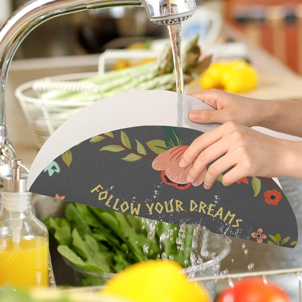 Tovaglietta rotonda con fiori di bradipo Set di 6 simpatiche tovagliette a forma di bradipo resistenti al calore, facili da pulire, antiscivolo, in PVC, per cucina e pranzo