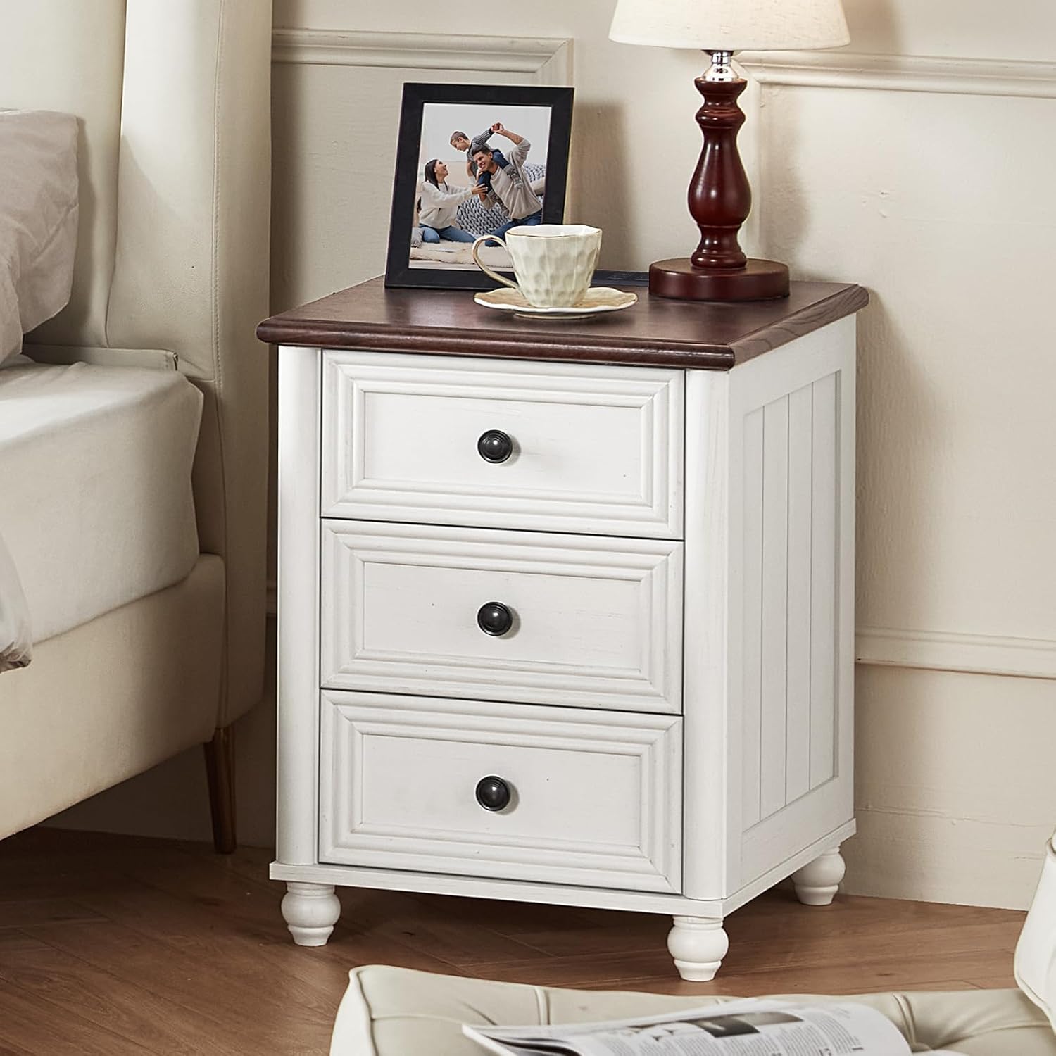 18" Farmhouse Nightstand Set 2 with Charging Station and USB Port, White Night Stand with 3 Drawers, Wood Bedside End Table with Storage, Bed Side Tables for Bedroom Living Room and Closet