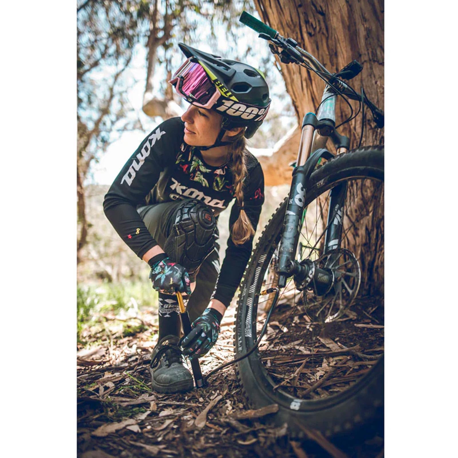 LEZYNE Kompakte Fußpumpe Micro Floor Drive HP