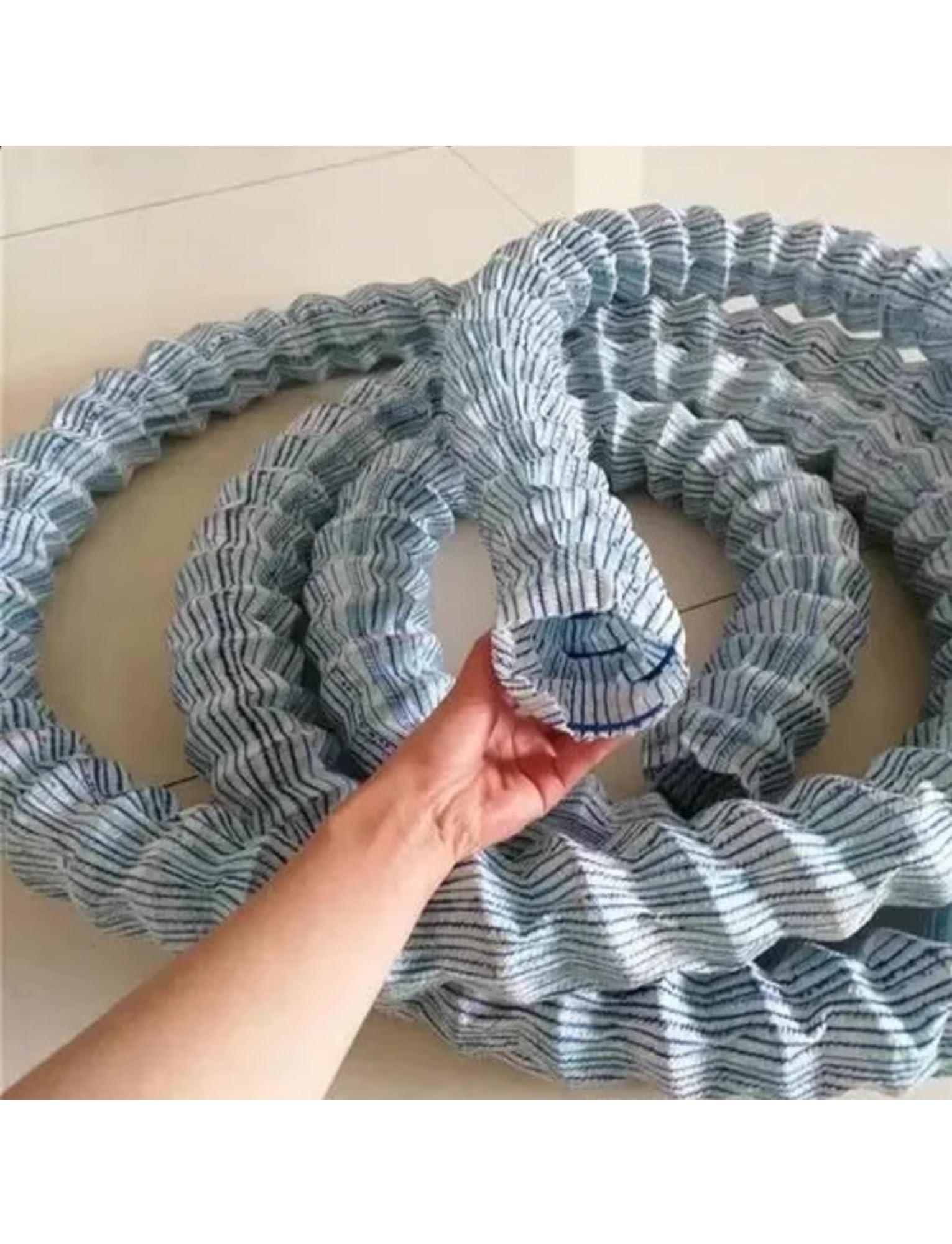 Genérico Tubería de Drenaje francés Flexible de 19 Metros (62,3 pies) - Perforada con Tela filtrante y Alambre de Acero para una solución de Drenaje Duradera para Jardines.