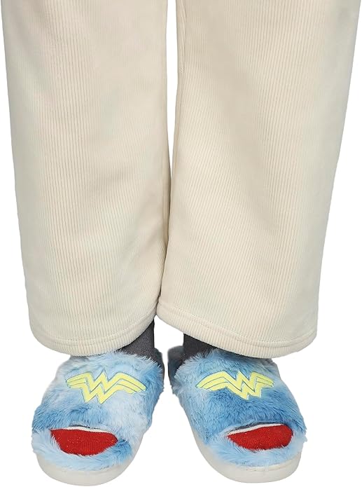 Pantuflas Bioworld Wonder Woman Azul Mujer miniatura 8