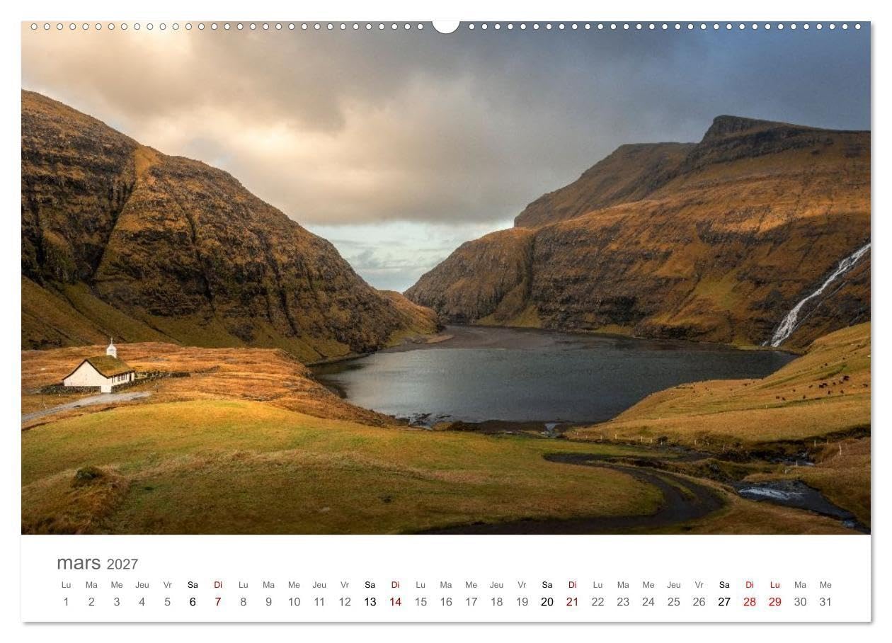 Lumières d'automne aux îles Féroé (Calendrier mural haut de gamme 2027 DIN A2 vertical), CALVENDO calendrier mensuel: L'atmosphère du nord