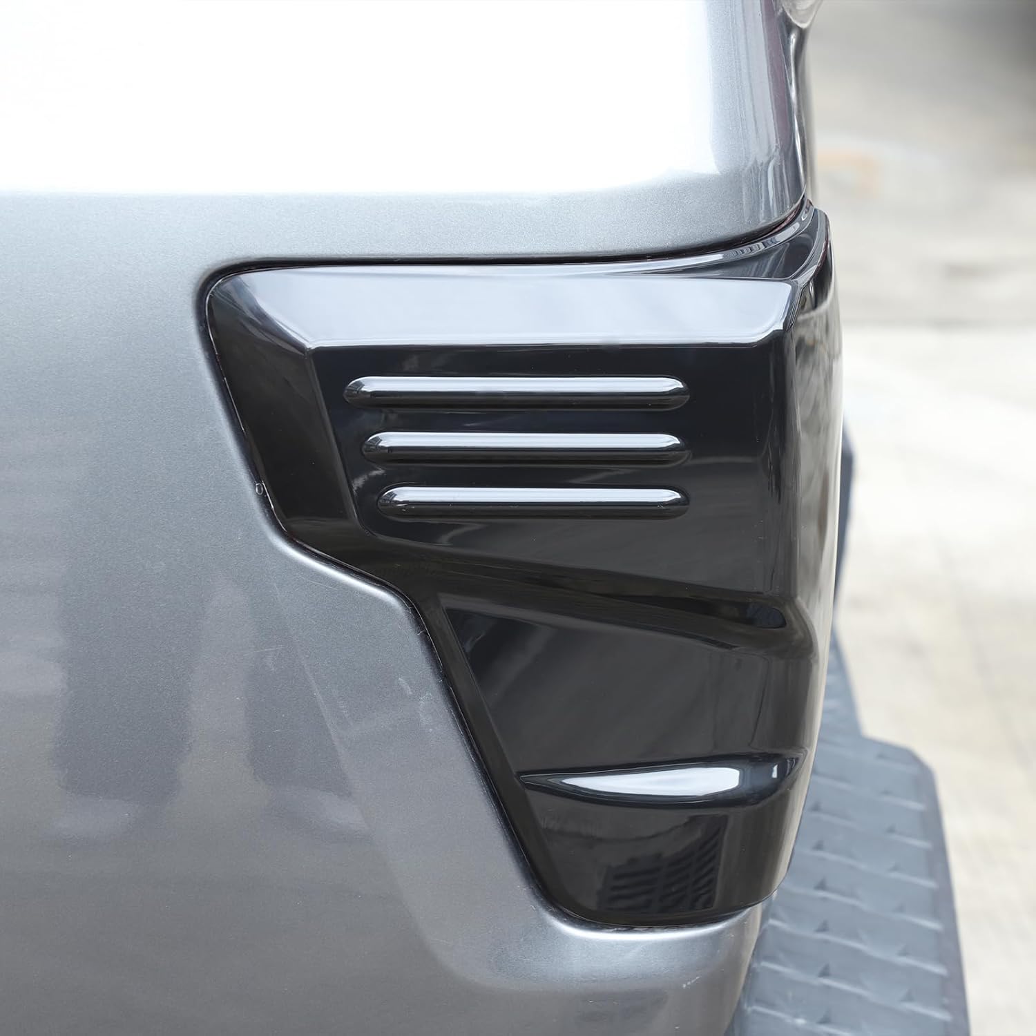 CHEAYAR Car Tail Lights Cover Compatible with Nissan Titan 2016-2022, Car Rear Lamp Smoked Tinted Tail Light Cover, Tail Light Lamp Cover Guard Trim Frame Bezels Accessories