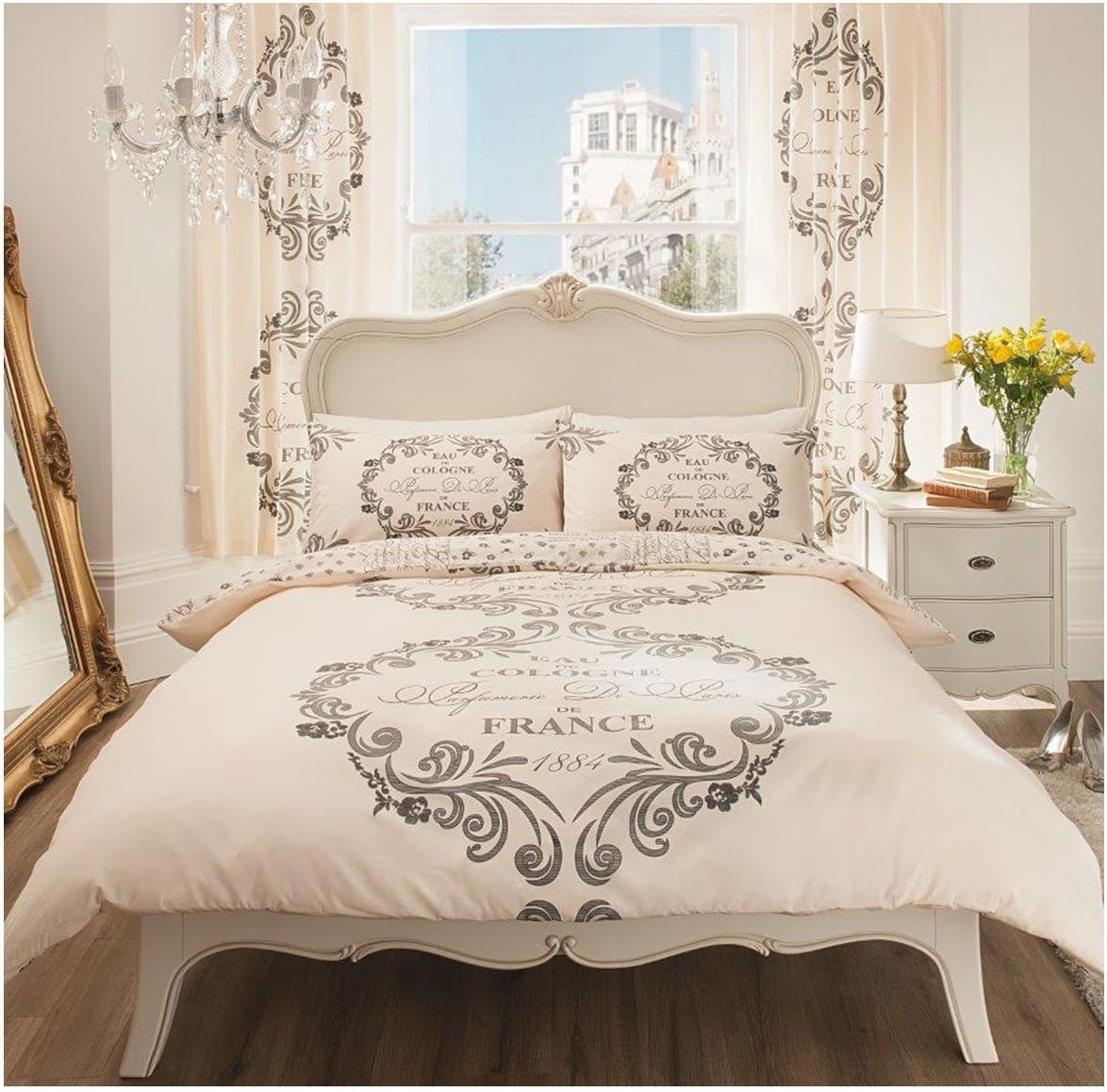 Comfy SCRIPT PARIS Bed Set with Duvet Cover and Pillow Cases, Polyester-Cotton, Cream, Super-King