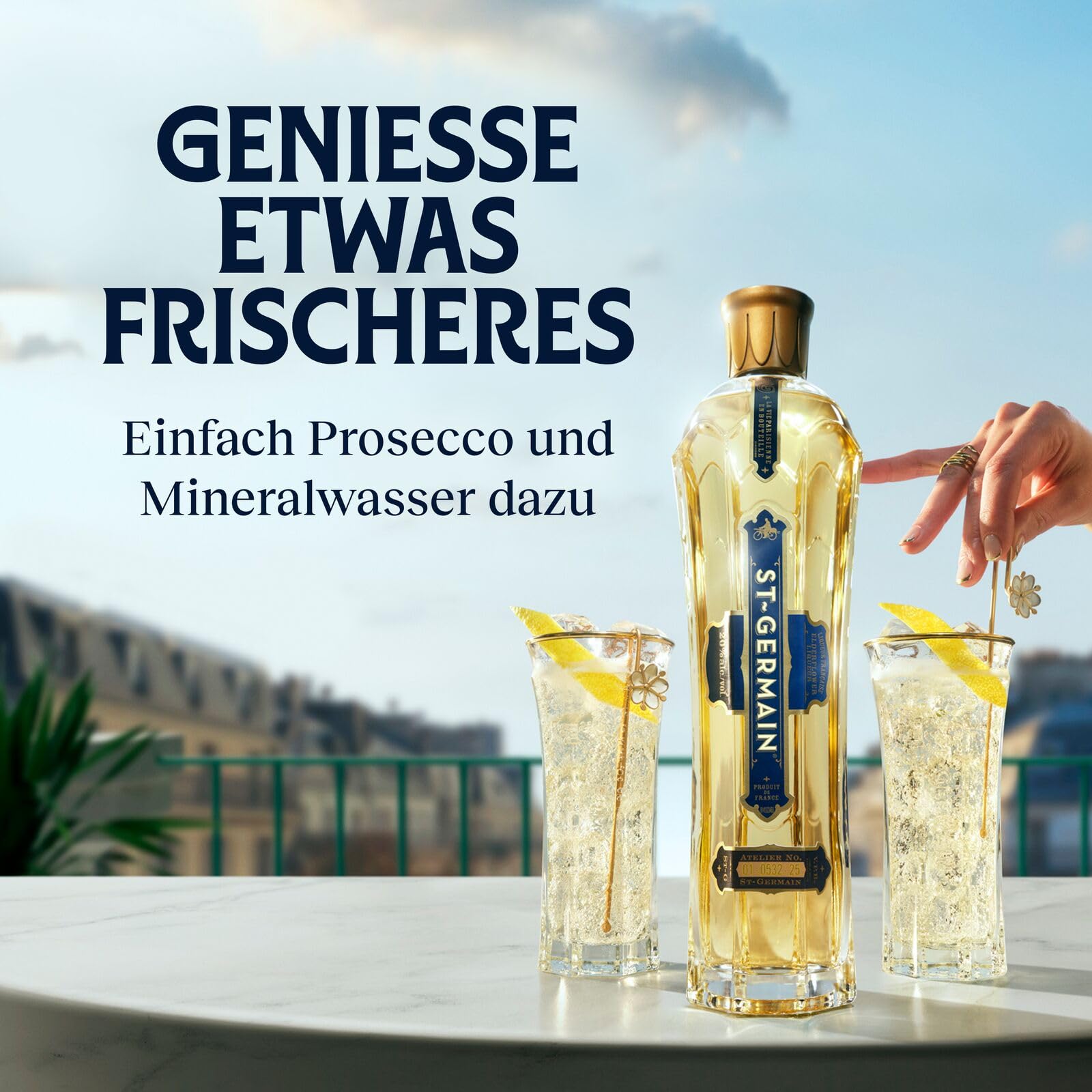 St-Germain Französischer Holunderblütenlikör, 20 Vol.-%, 700 ml, Frische, Unbeschwerte Spritz-Momente, Hergestellt aus Wild Wachsenden, Handgepflückten Holunderblüten, Veredelt jeden Cocktail