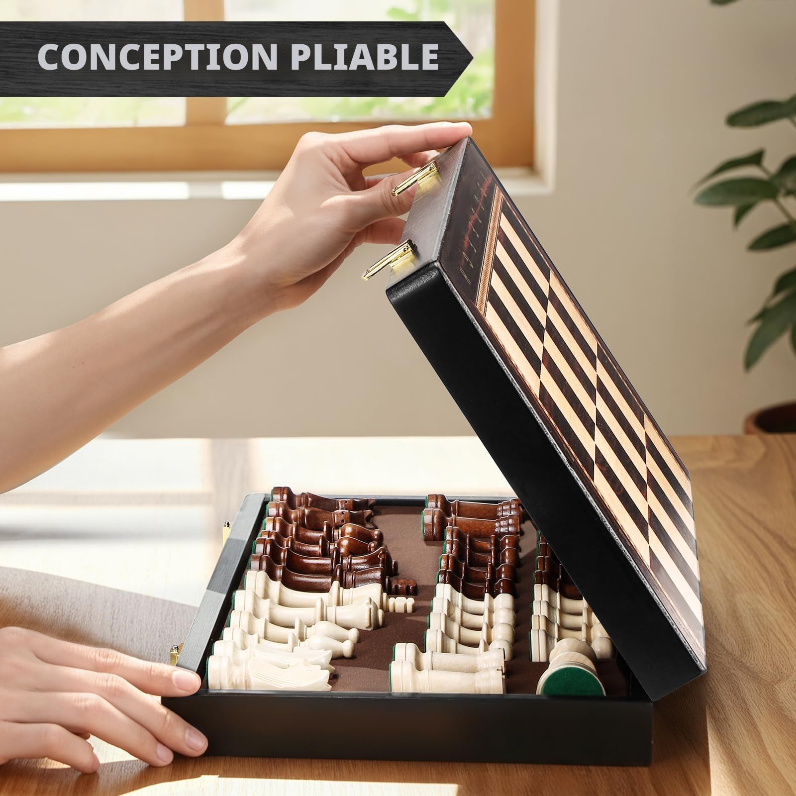 Peradix 48 x 48 cm Grand Jeu d'échecs en Bois - Échiquier Pliable en Bois de Haute Qualité avec 34 Grandes et Lourdes Pièces d'Échecs - Échecs pour Adultes et Enfants (48×48 cm, Noir)