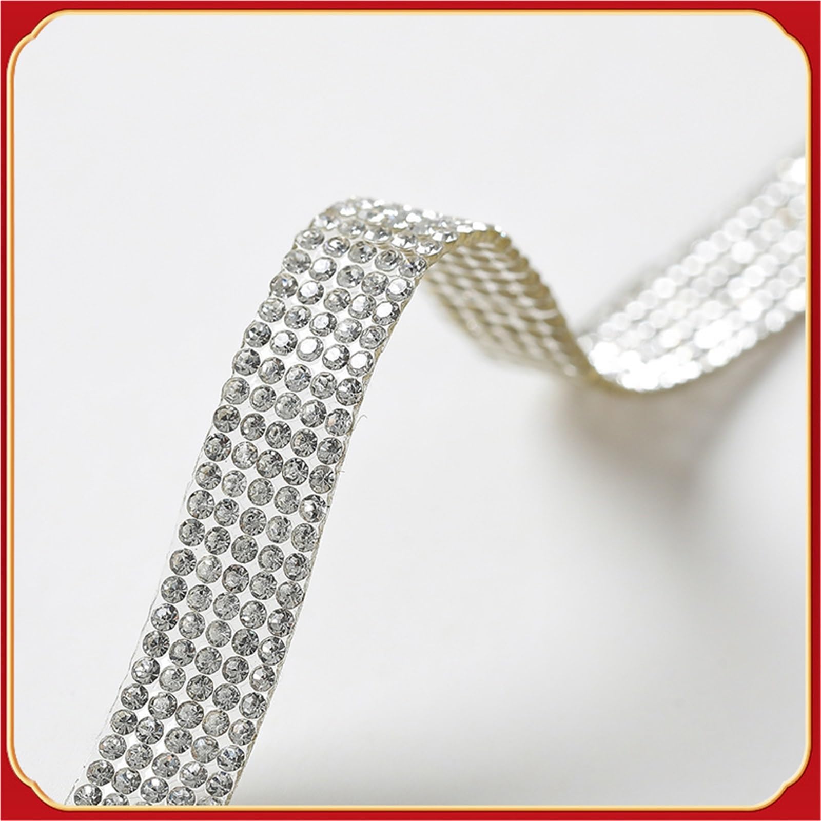 Diamentowe satynowe wstążki Kryształowa rolka, 10 Yards White Rhinestone Ribbon Multiple Sizes For DIY Crafts(16row 3.4CM)
