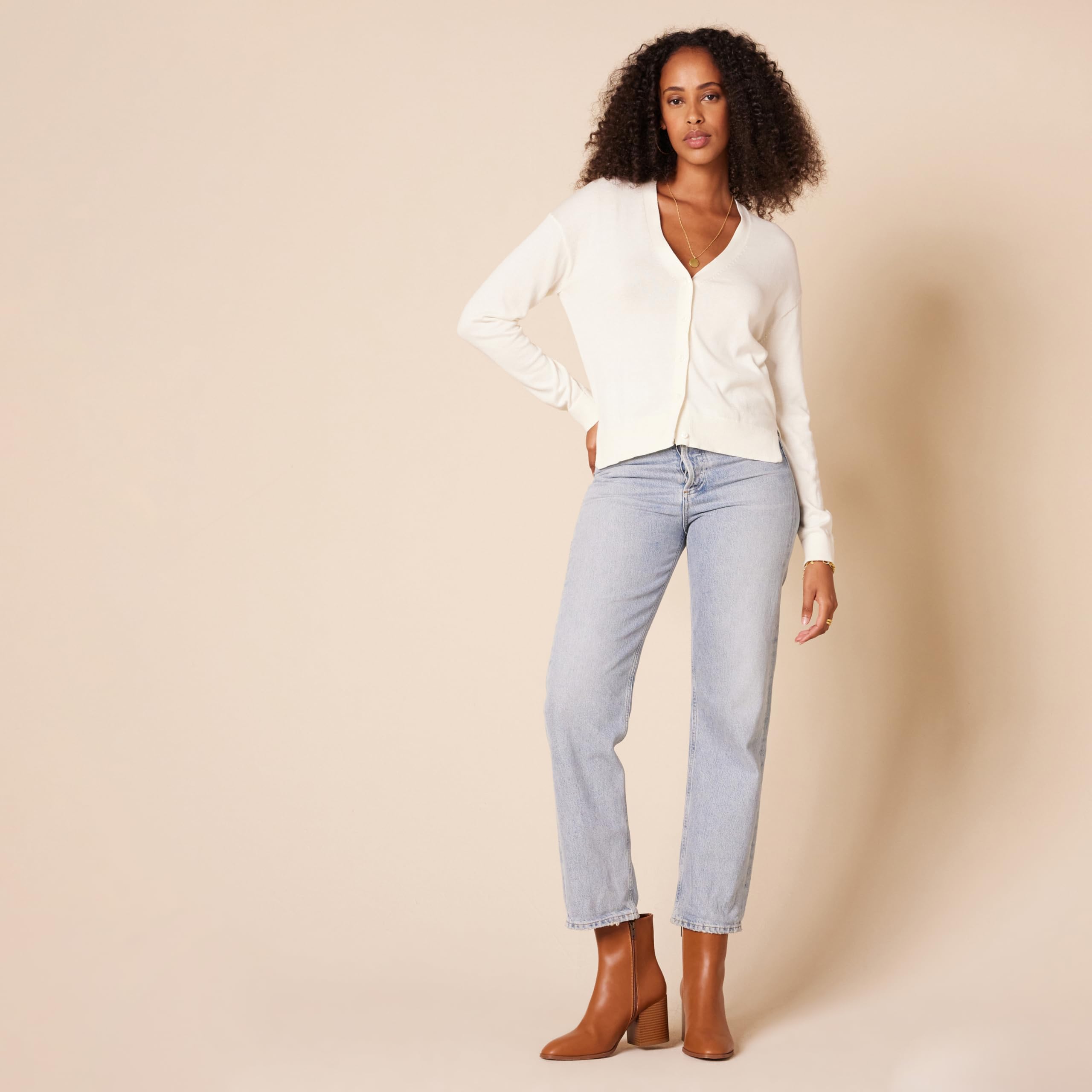 Amazon Essentials Femme Bottines à Talon Propre