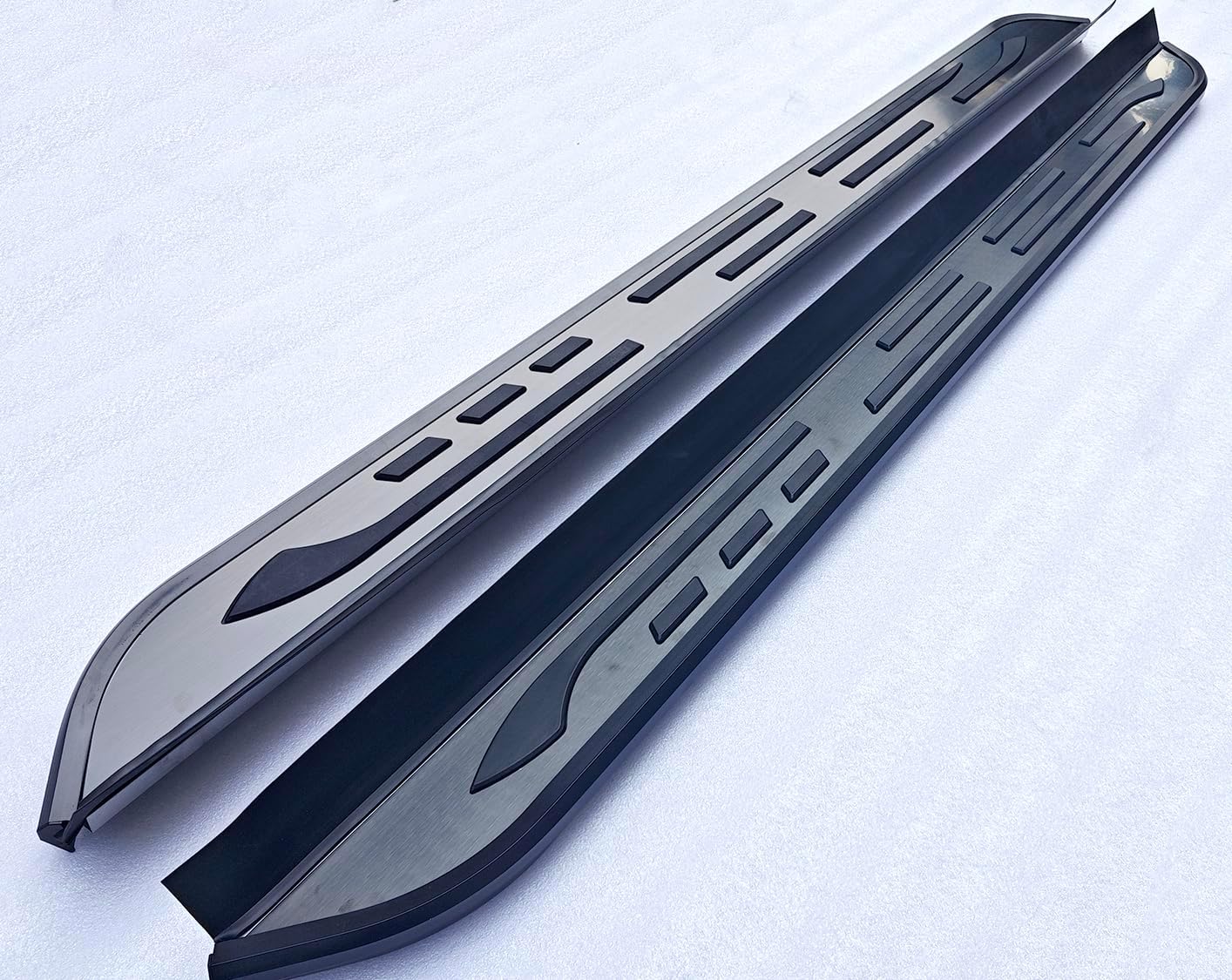 サイドステップアクセサリー 2個 ボルボ XC40 2018-2025 ランニングボード Padel ステップバー Padel カー