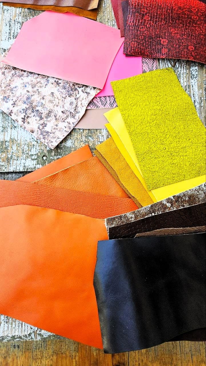 LA GARZARARA - 75 découpes de cuir en 15 nuances différentes - Minimum 12 x 15 cm - Sélection aléatoire pour l'artisanat couture et les créations artisanales - 5 pièces par couleur - 75 pièces