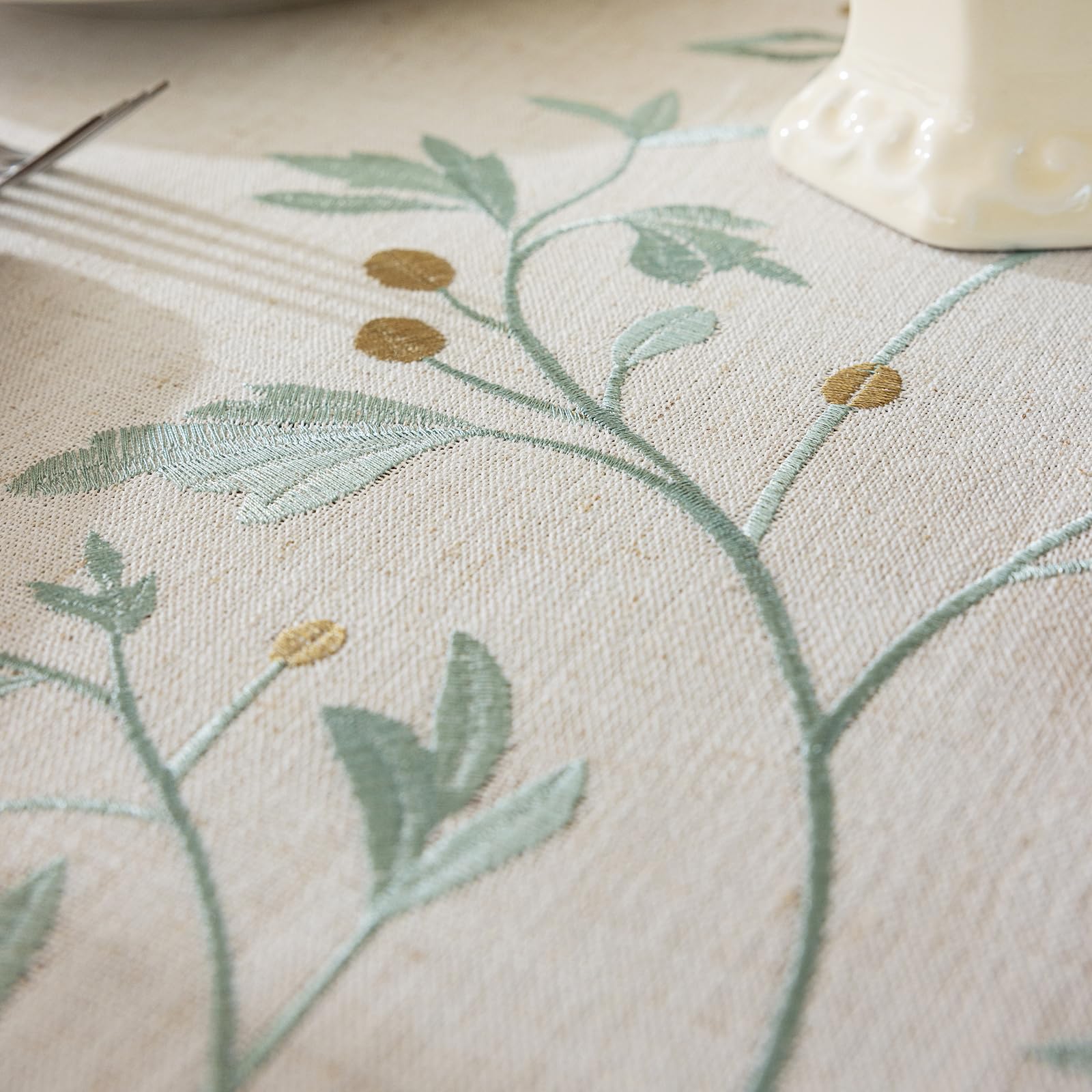 Joyfol Day Nappe rustique en lin imperméable, lourde nappe beige brodée pour tables carrées, infroissable en toile de jute (feuilles vertes, 140 x 140 cm)