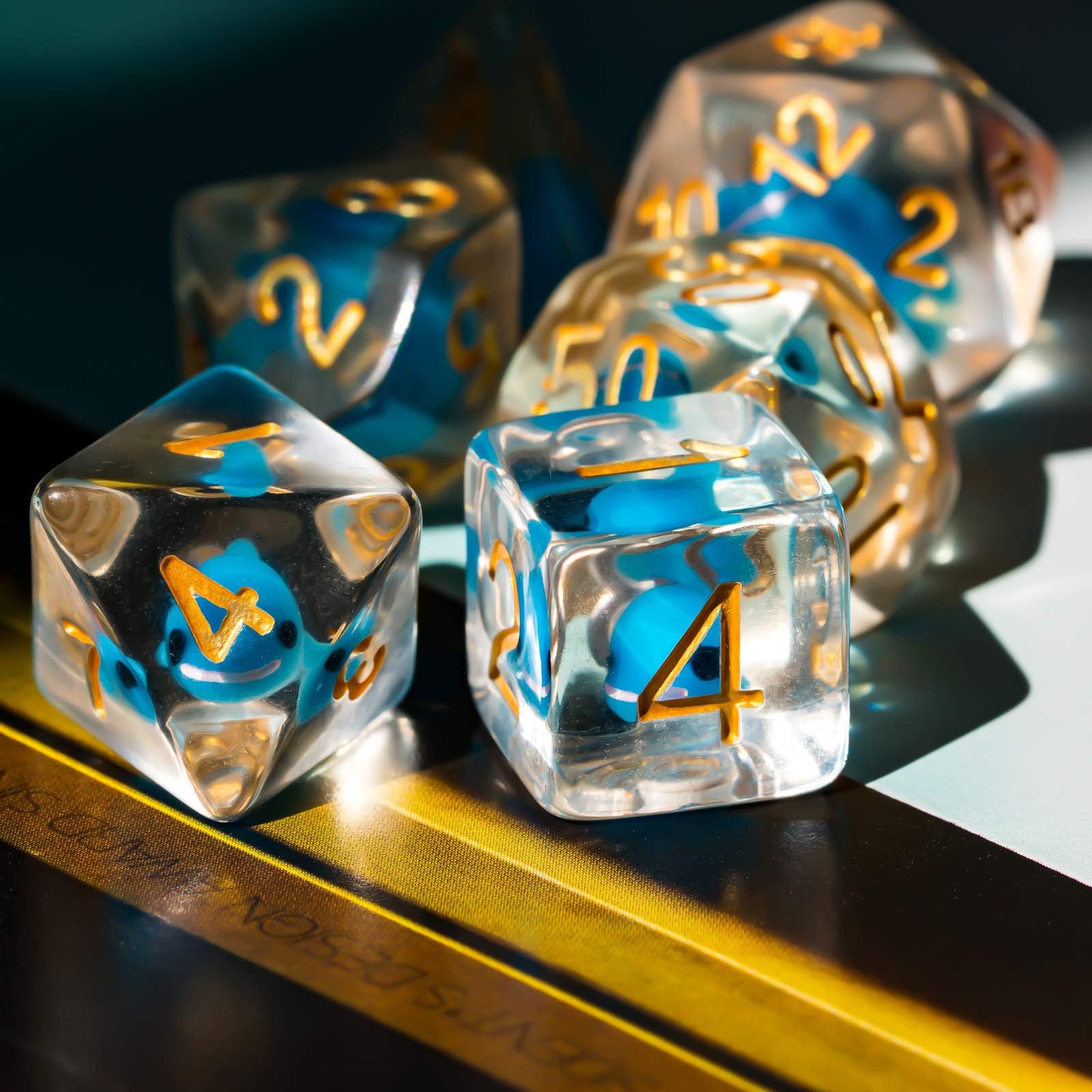 Cusdie Juego de dados poliédricos de 7 troqueles, de animales, para juegos de rol, Dragones y mazmorras (D&D), dados MTG Pathfinder (ballena)