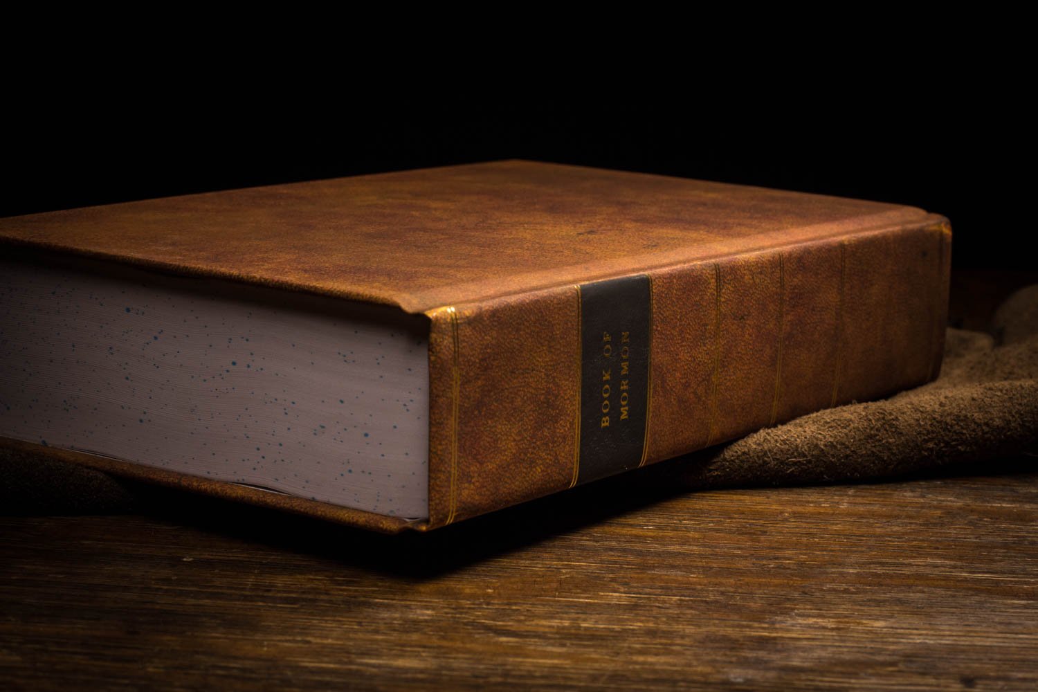 1830 Book of Mormon Replica (Palmyra Collector's Edition) - New - Image 5