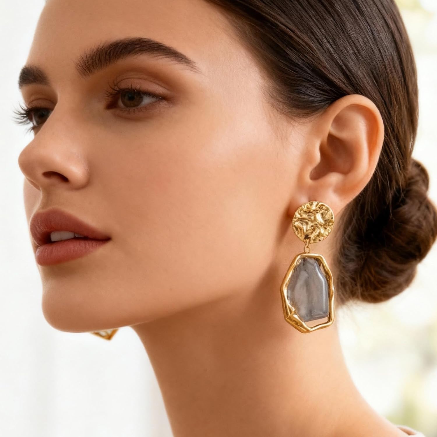 Vintage Crystal Dangle Earrings Gold Statement Dangle Chunky Gold Earrings for Women Brown Bronze Earring Vintage Jewelry Accessories for Party Outfits Trendy Jewelry Gifts - Image 3