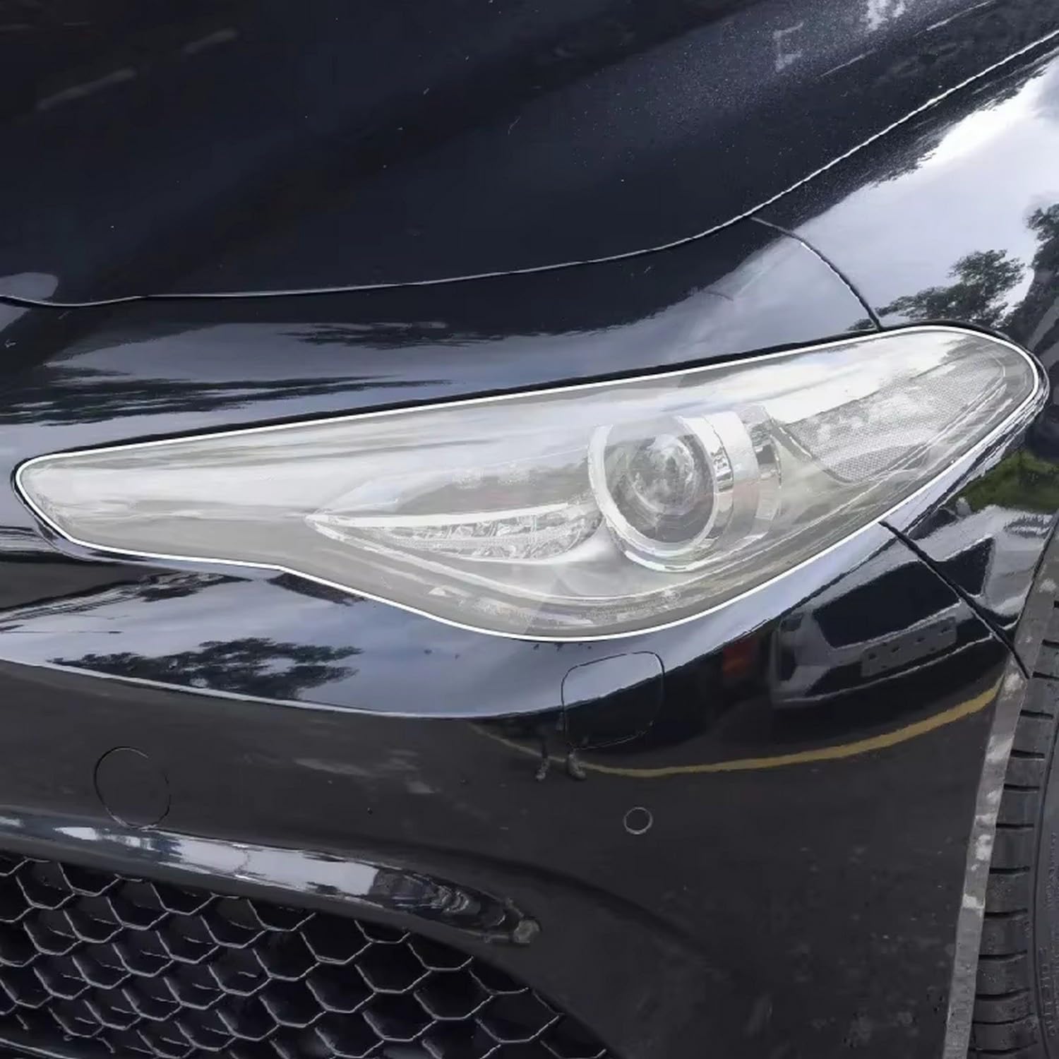 Film phare Alfa Romeo Giulia voyagez l'esprit tranquille avec une protection de phare en TPU
