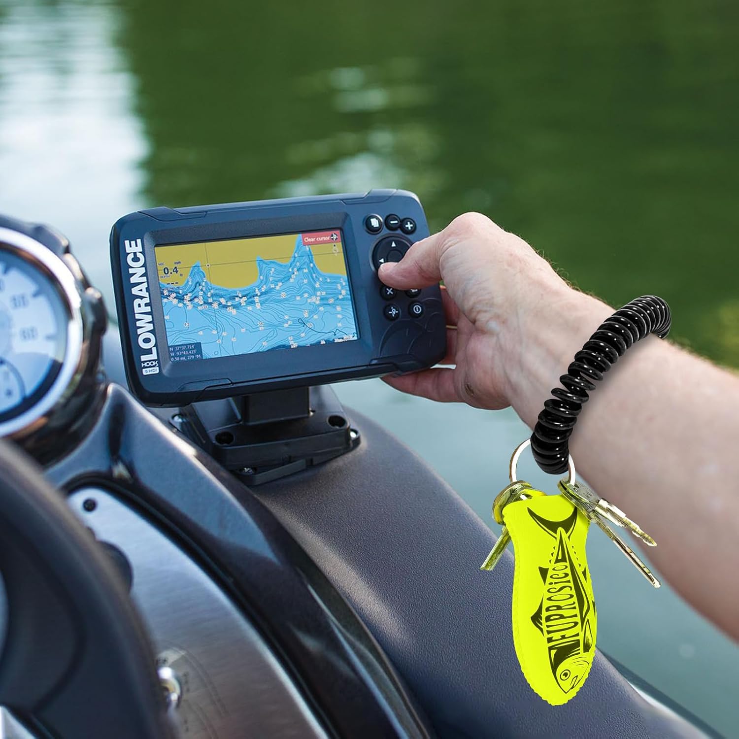 Boat Floating Keychain for 6 Keys,Glow in the Dark,Green&Yellow image 5