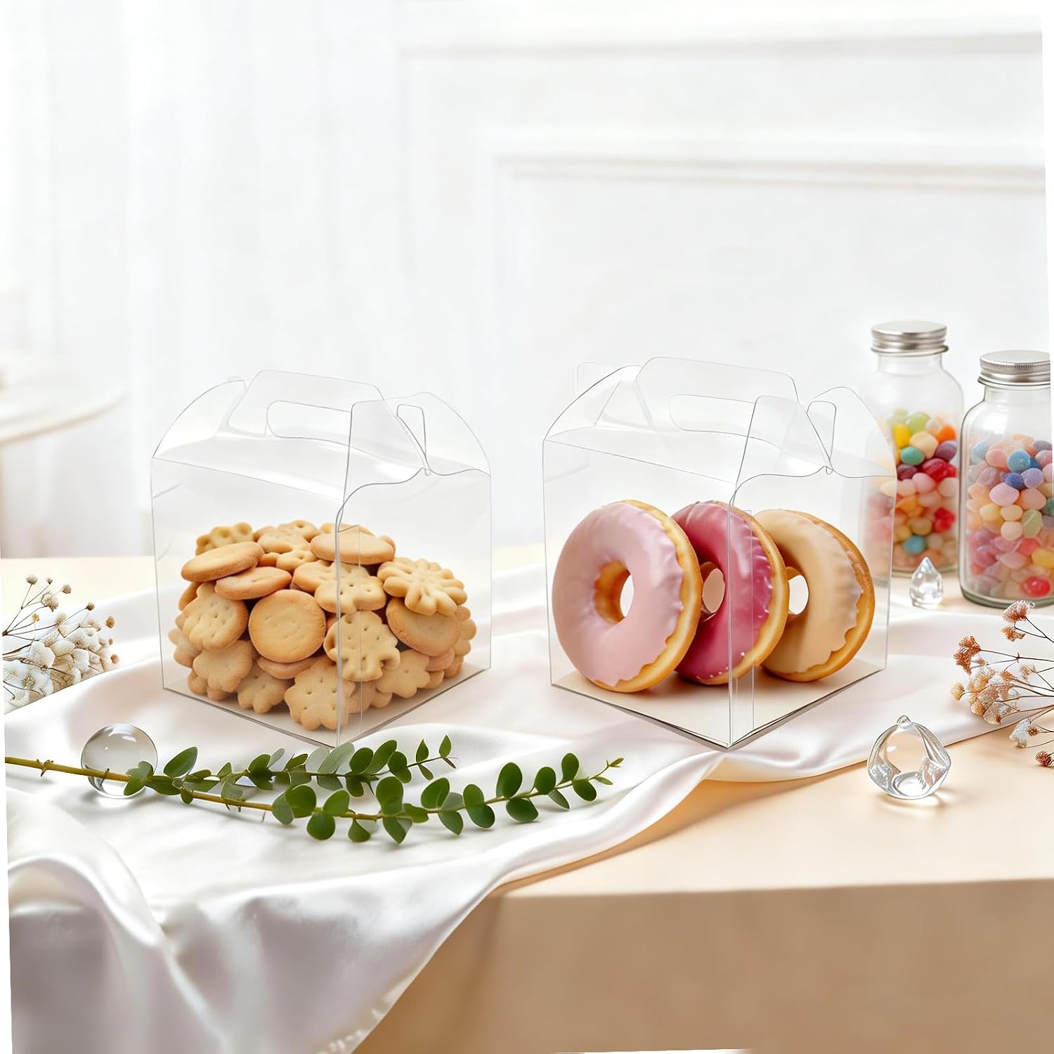 24 Pack Clear Boxes for Treats,4inch Macaron Containers with Handle, Clear Candy Carrier (24,only box)
