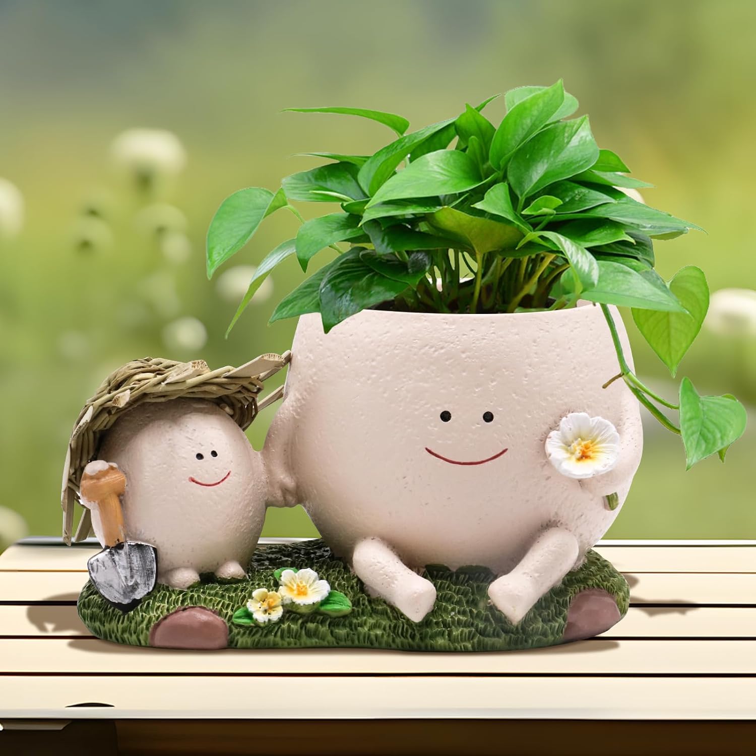 Smily Face Planter Pot Cute Resin Flower Head Planters for Indoor Outdoor Whimsical Succulent Pots for String of Pearls Plant Live Gift IdeaI for Mother and Appreciation Christmas