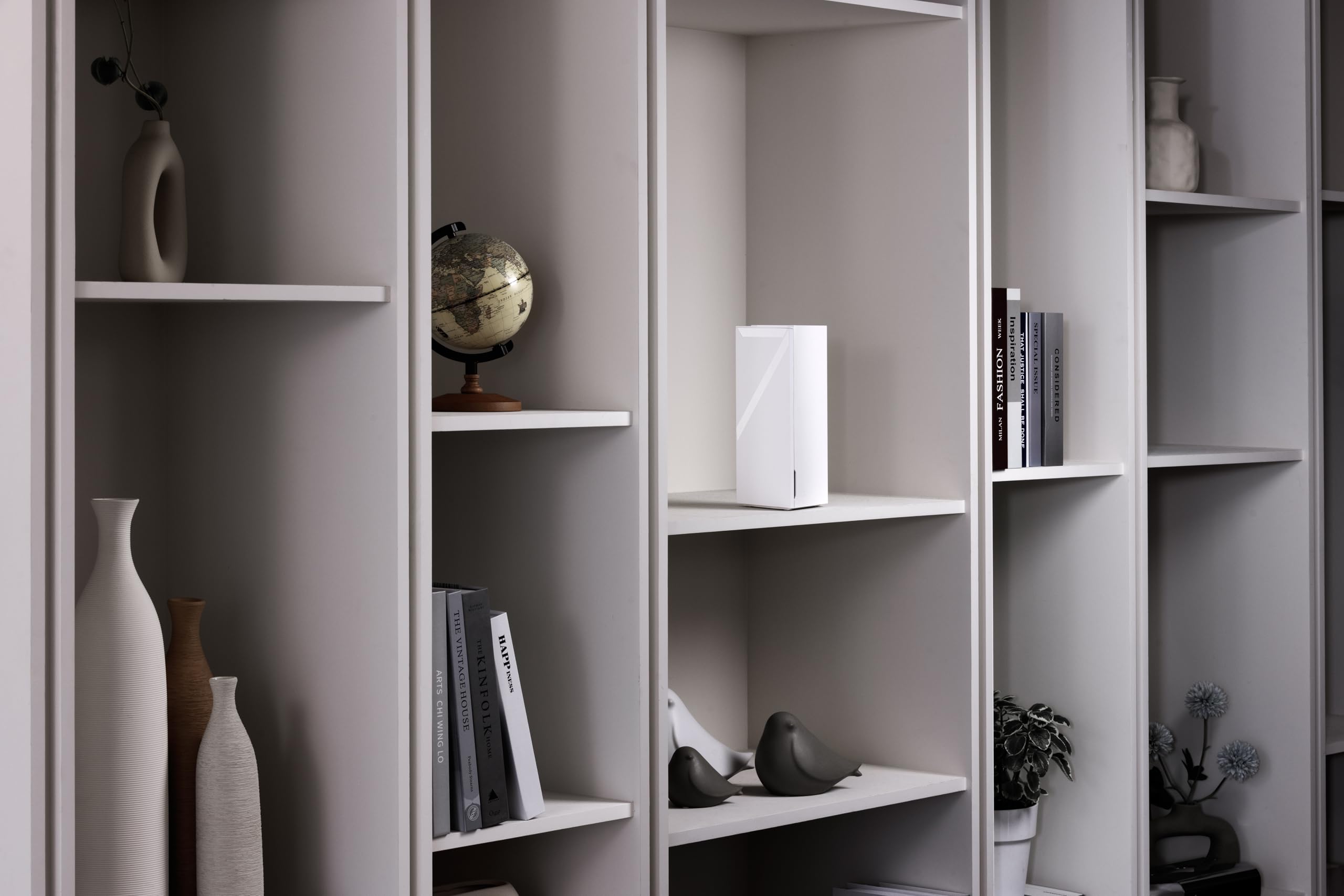 MSI Roamii BE Lite Mesh System - 2 Pack (WiFi 7, BE 5000, Up to 5,800 sq.ft. of Coverage, Supporting 120+ Devices, 2.5Gbps Ethernet Port, MU-MIMO MLO)