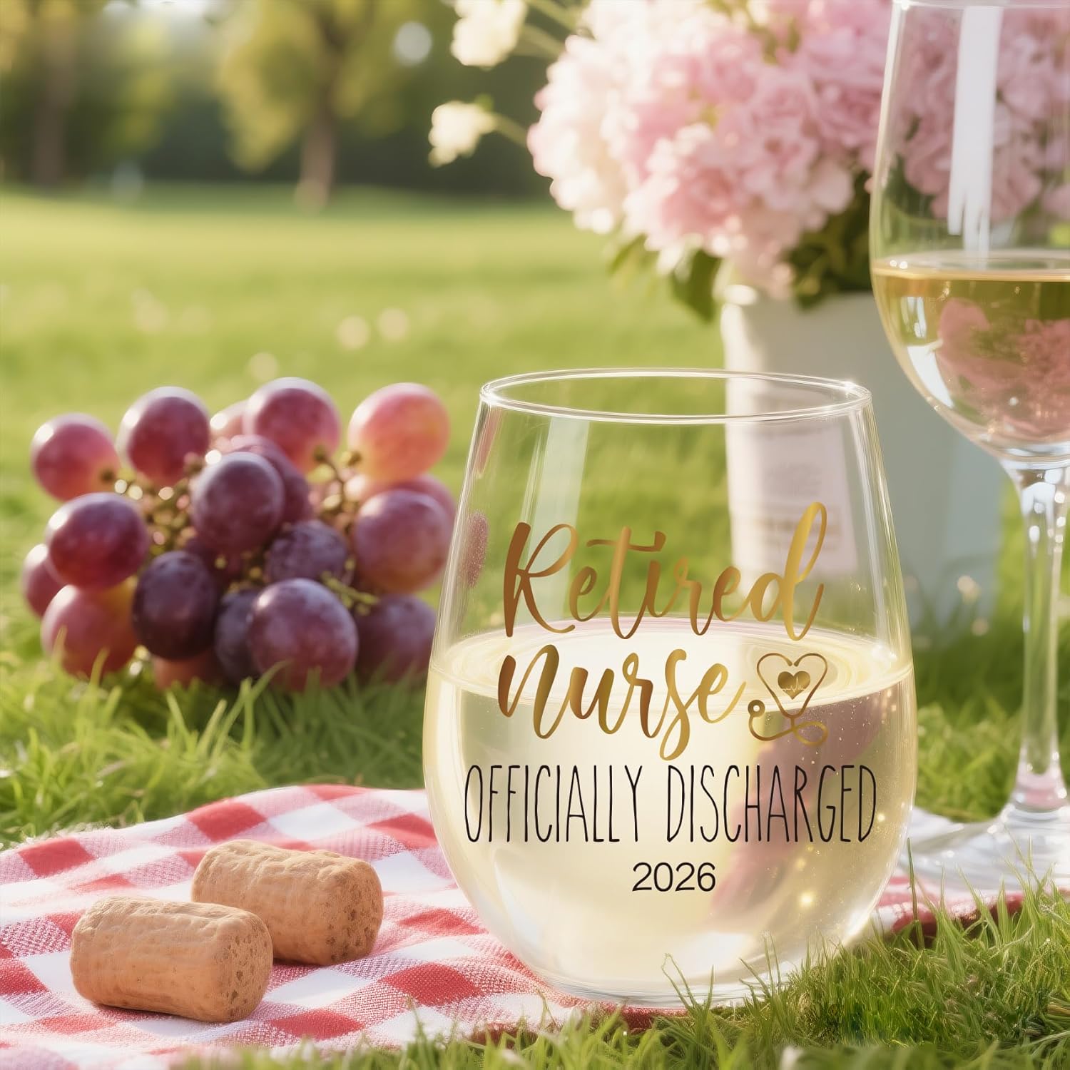 Retirement Wine Glass Gift for Nurses - Officially Discharged Funny 15oz Novelty Cup 2026, Unique Retirement Party Present for Nurse Coworkers Friends & Medical Staff -296 - Image 4