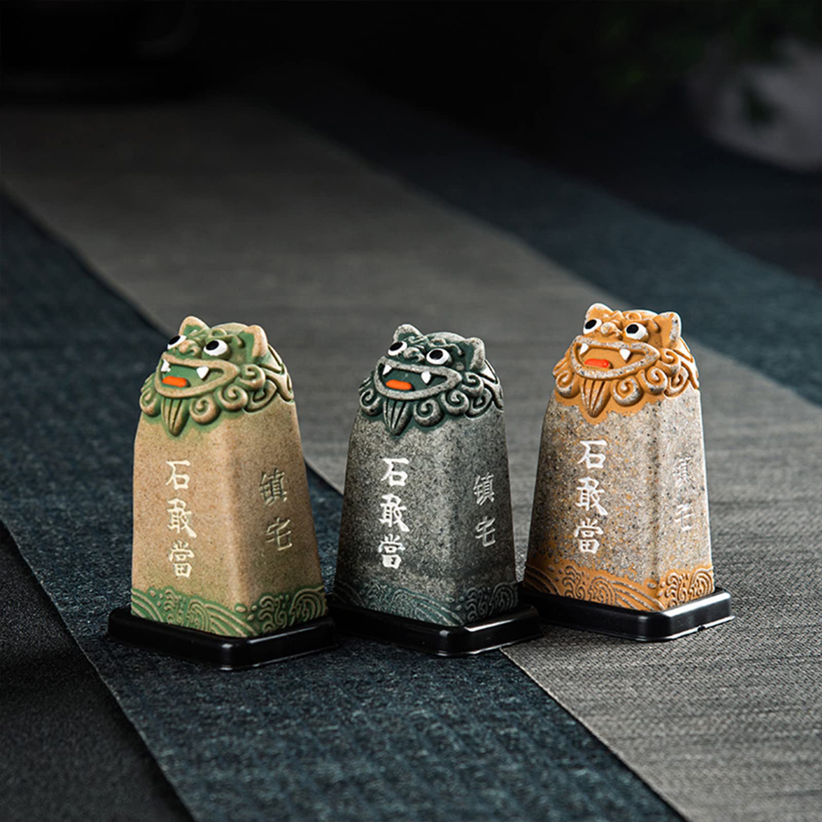 【縁起物】　宿る置物 Amazon.co.jp: かわいい いしがんとう 石敢當 置物 玄関 風水