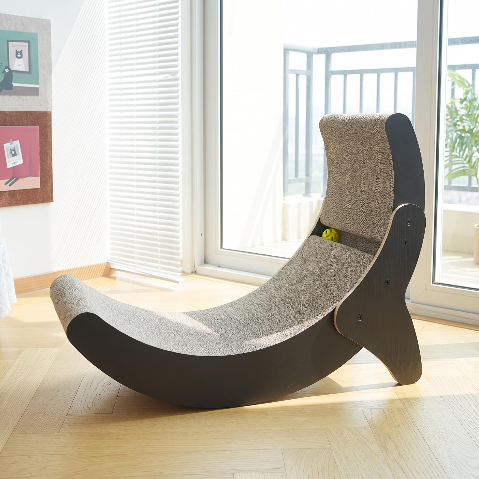 Kratzlounger Katze Kratzbrett Kratzsofa Kratzmöbel mit Geschwungener Form aus Wellkarton Und Spielball für Training für Innenbereich Möbelschutz Krallenpflege
