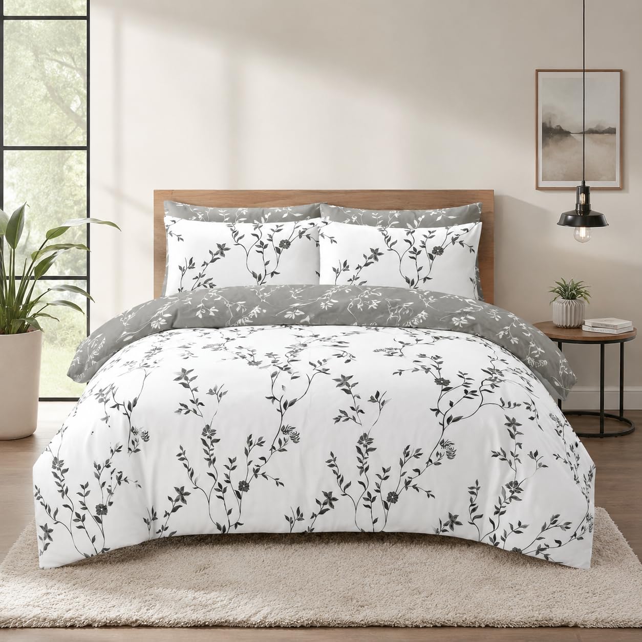 SeventhStitch White Double Duvet Set - Premium Brushed Microfiber Duvet Cover with Pillow Cases Super Soft Bedding Sets Breathable Reversible Silver Grey Quilt Covers, Machine Washable