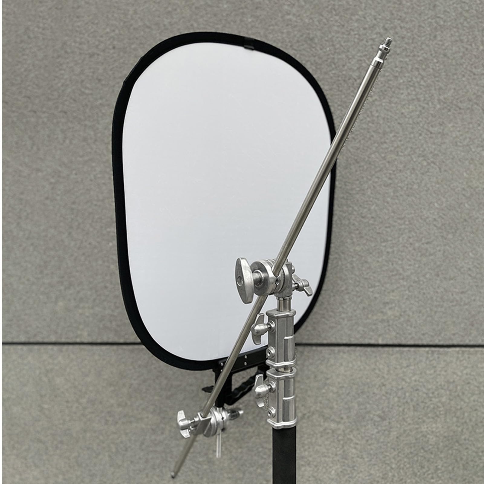 Panneau de Diffuseur Léger à Lumière, 72x90cm Panneau de Diffusion de Lumière Pliable avec Sac de Transport et Tige en Aluminium, pour Interview de la Photographie en Studio