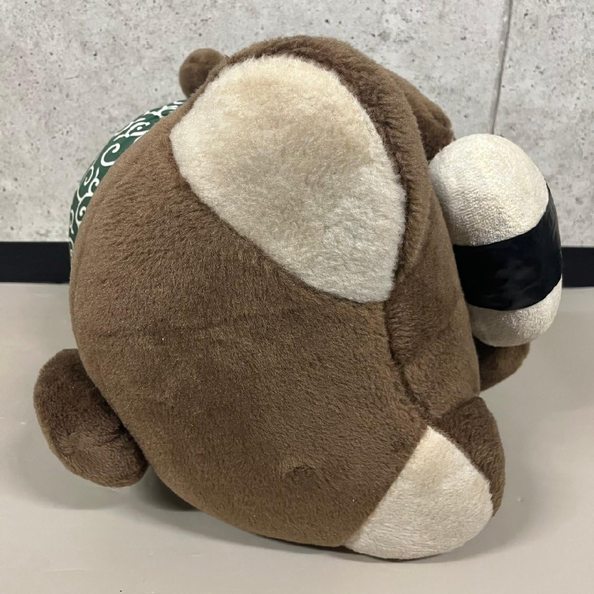 Amazon.co.jp: くまじろう クマジロー ぬいぐるみ 特大 全長約43cm
