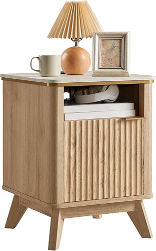 Miniatura 9 de QUW Mesita de noche acanalada con estación de carga, mesita de noche con almacenamiento abierto y gabinete, mesa auxiliar moderna de 18 pulgadas,