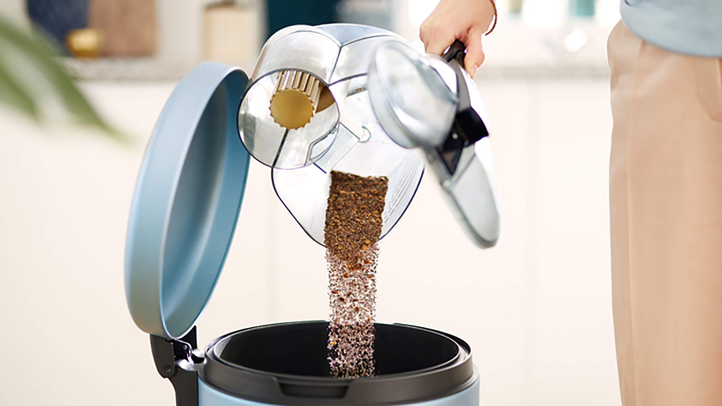 PHILIPS 9000 Aspiradora sin Bolsa, 900 W, 2,2L, 11m, PowerCyclone 10