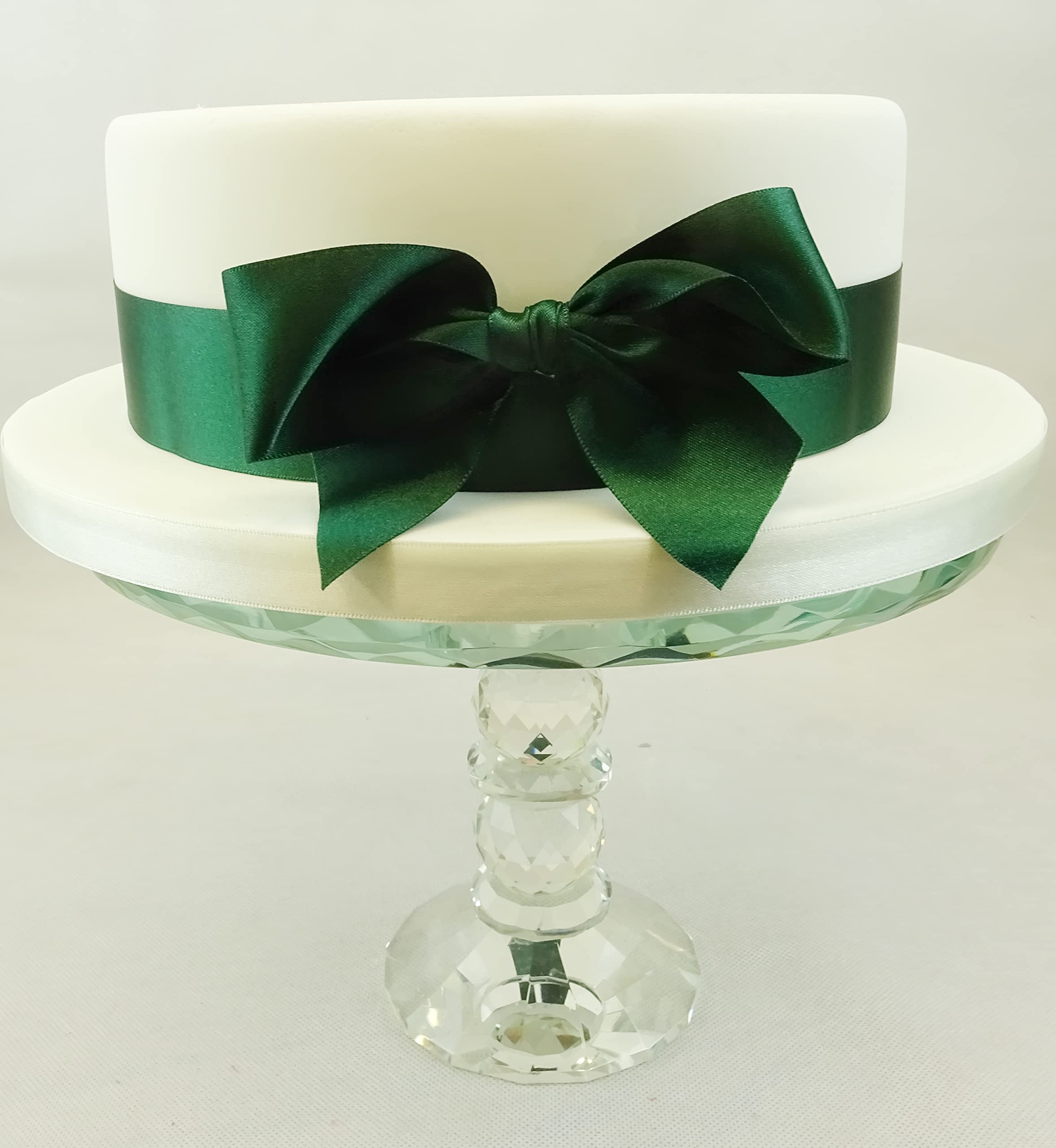 The Cake Emporium Ltd Green 1M Christmas Colours Ribbon Set Including Bow For Cakes/Gift Wrap (35Mm )
