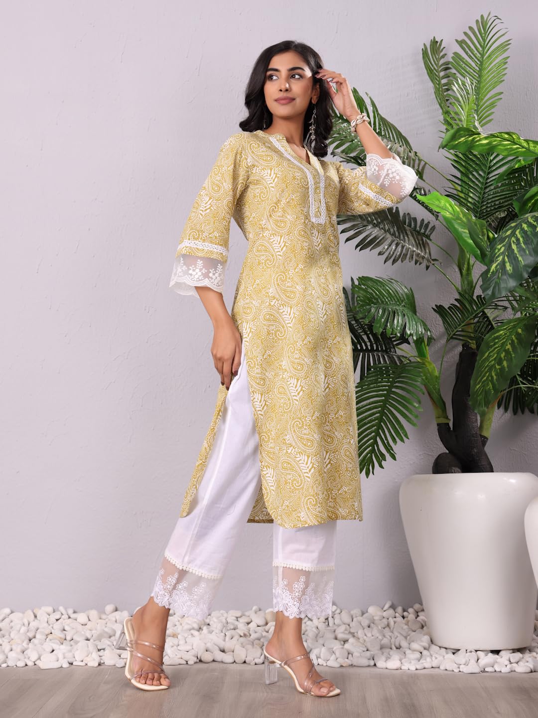 Varanga Women Paisley Printed Kurta With Lace Detailing And Flared Sleeves  A Stylish And Comfortable Outfit Green