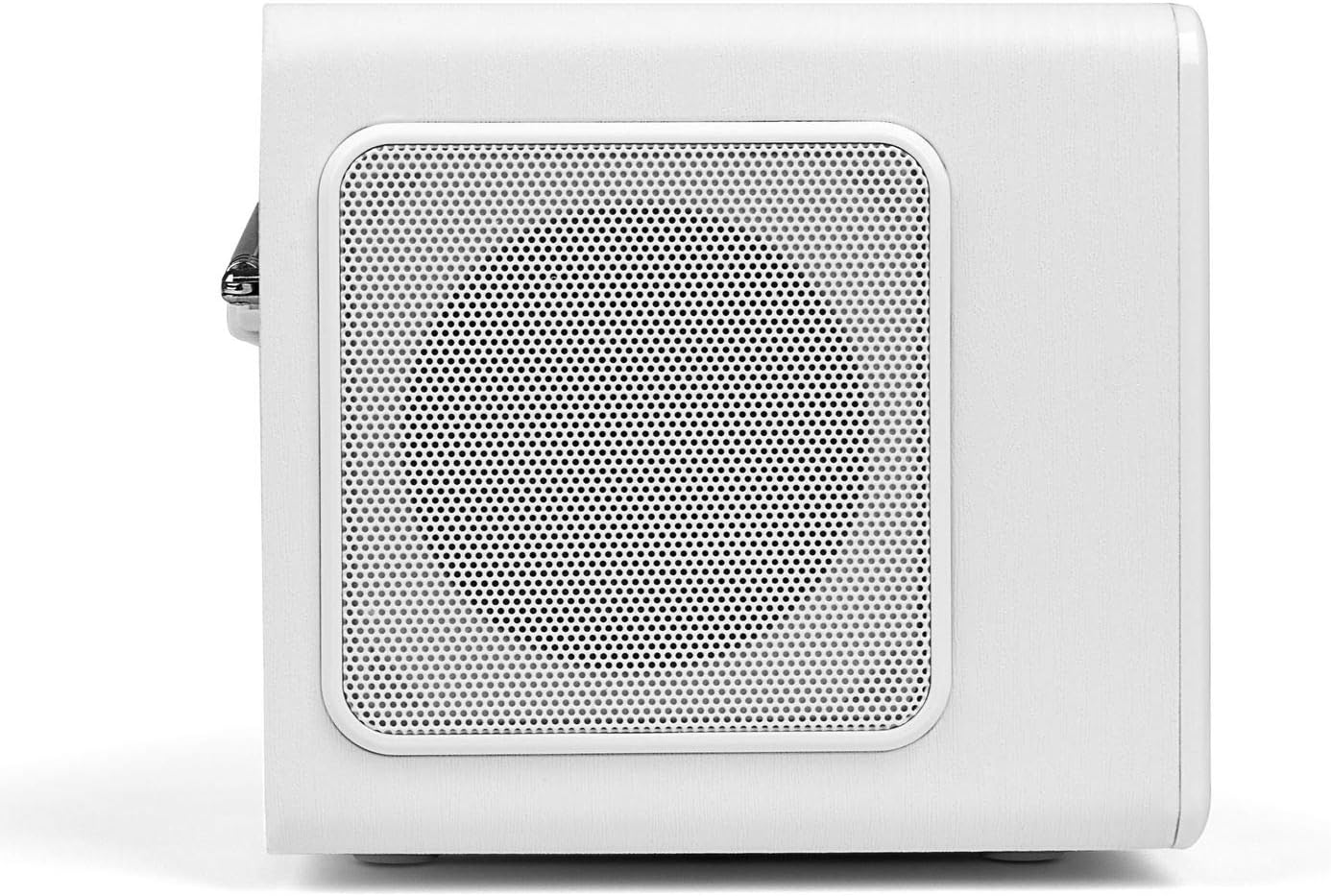 Kant view of the Blaupunkt IRD 30c Internet Radio, showing the speaker grille.