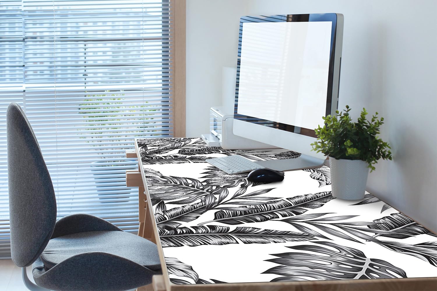 Sottomano da Scrivania 120x60 cm Antiscivolo per Ufficio e Casa Facile da Pulire Impermeabile Superficie Protettiva Protezione e Decorazione in Vinile PVC - Foglie di palma nere