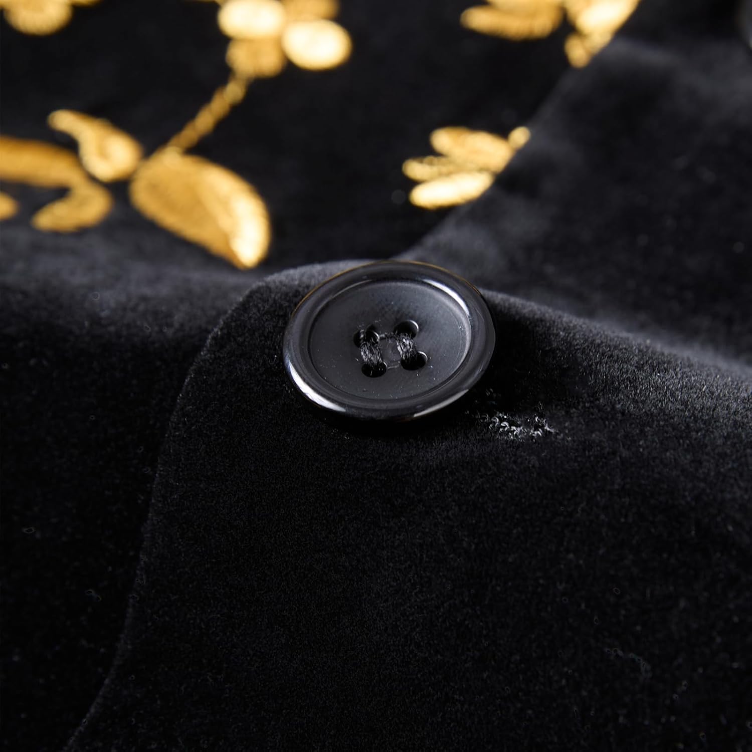 Men's Black Velvet Blazer with Gold Floral Embroidery, Slim Fit Suit Jacket for Wedding, Party, Banquet, Prom