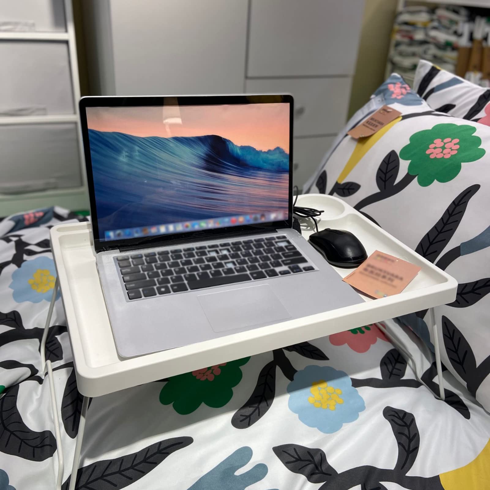 Przenośny stolik z tacą, składane biurko na kolanach 52 x 35 cm, stolik na laptopa na śniadanie, czytanie, rysowanie, pisanie, praca