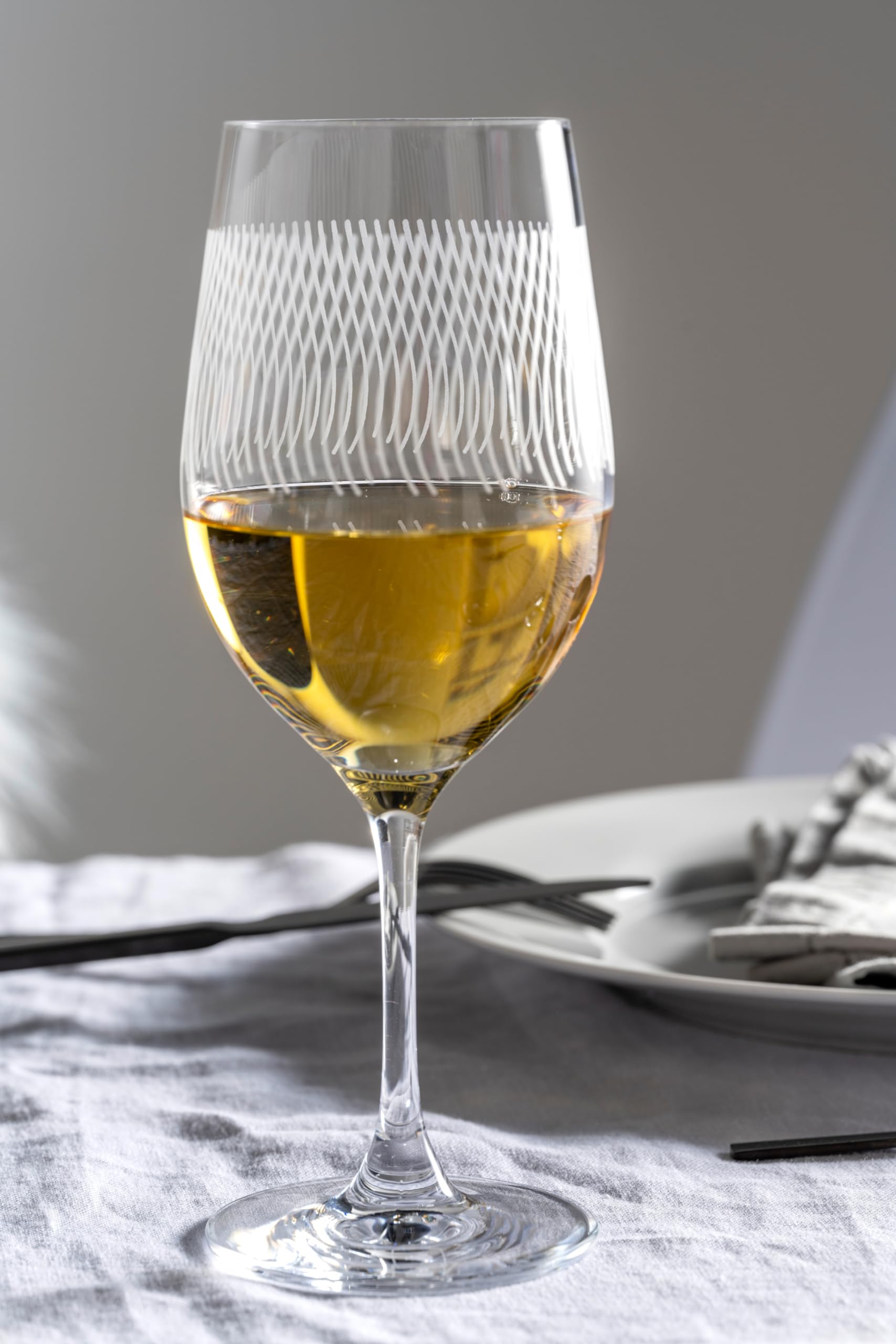 Leonardo Casella Wein-Gläser 6er Set, Kelchgläser mit Mustern, spülmaschinengeeignetes Wein-Glas, Rotwein-Gläser, Weißwein-Kelche, Höhe 22 cm, 430 ml, 061799 | ngeeignetes Wein-Glas, Rotwein-Gläser, Weißwein-Kelche 430 ml, 061799