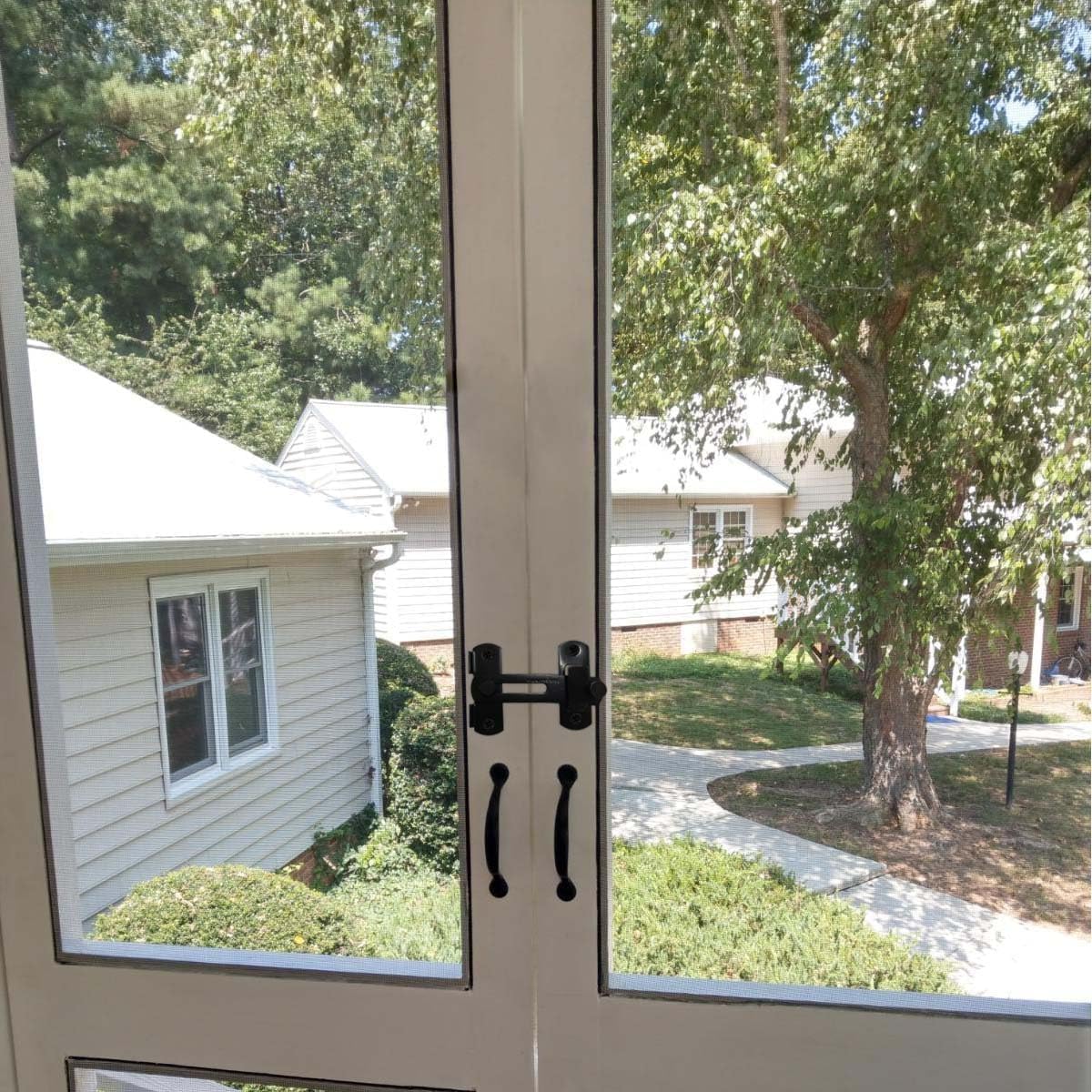 Kevim 2 Pcs Flip Latch Gate Lock – Stainless Steel Barn Door Latch, Anti-Theft Safety Lock for Wooden Fence, Matte Black Finish – Heavy-Duty Durable Hardware for Indoor & Outdoor Security 2