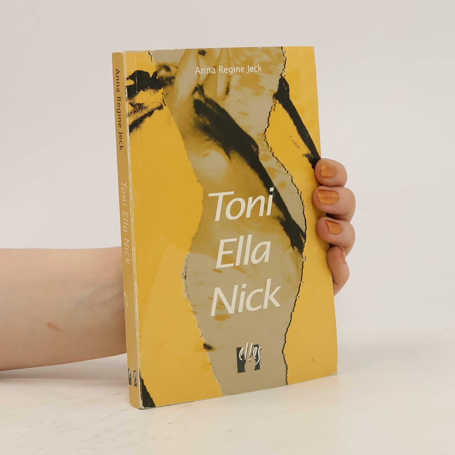 Toni Ella Nick
