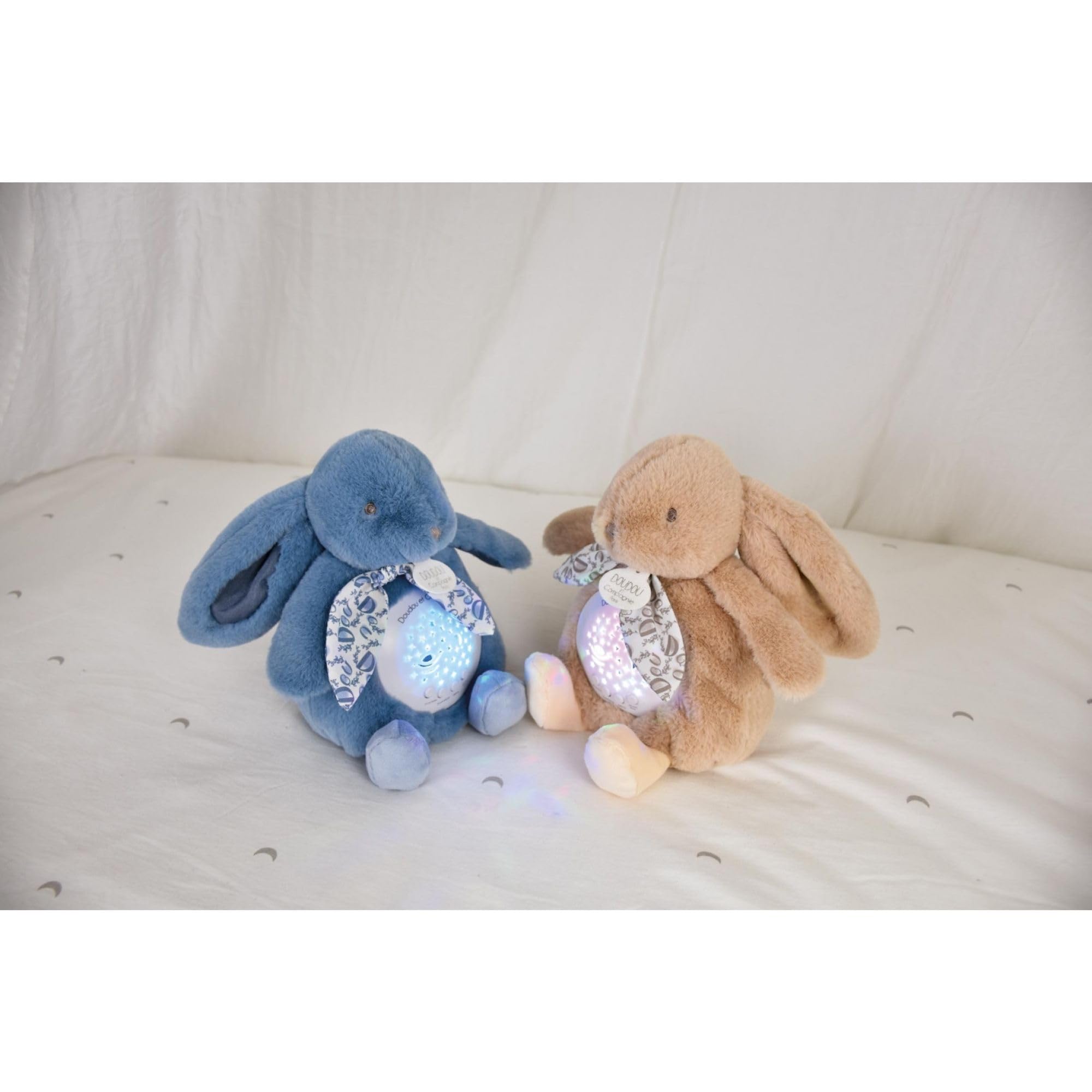 Doudou et Compagnie Nocne światło muzyczne Królik Kołdra - Beżowy