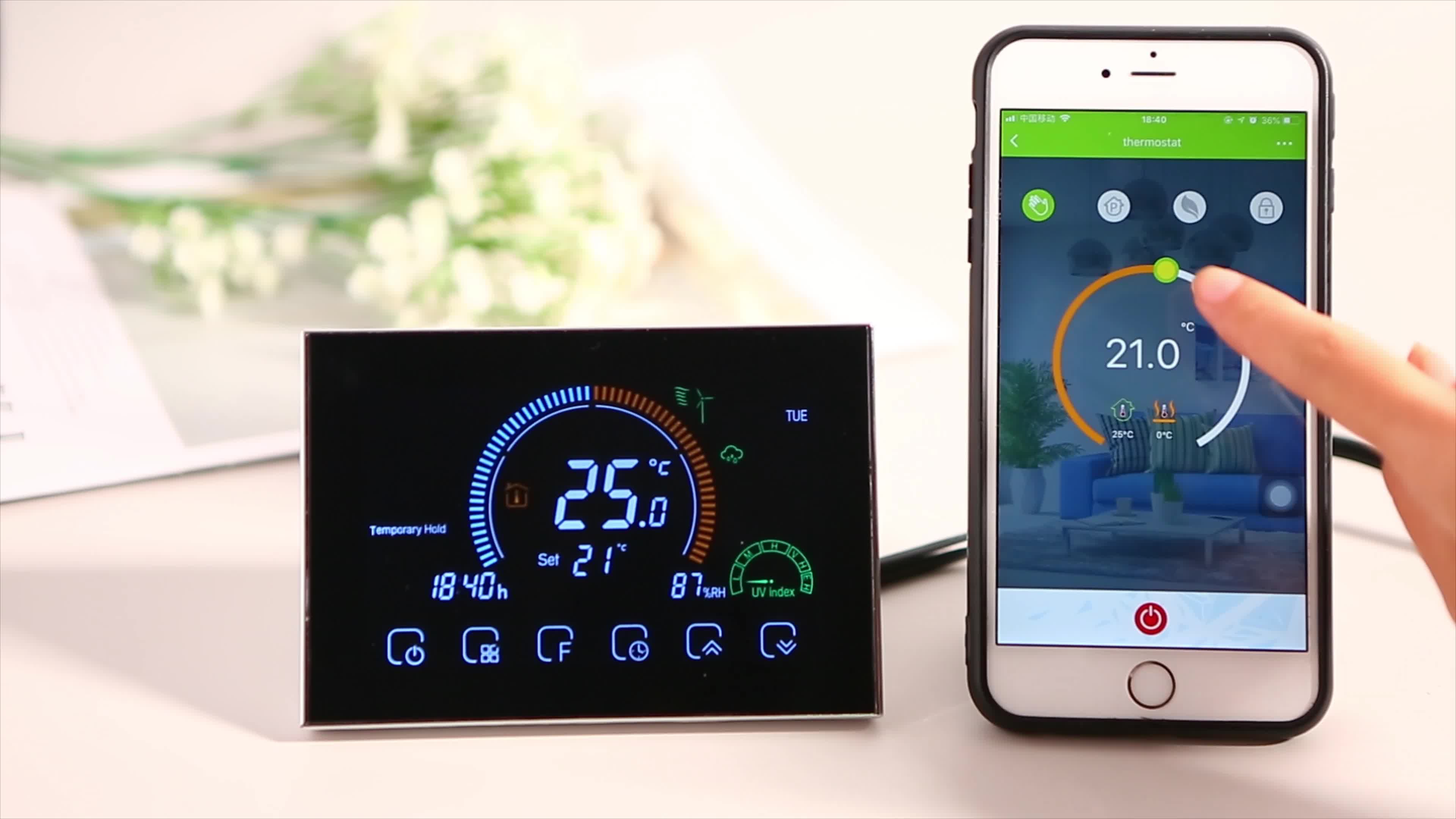 Termostato WiFi Programmabile Per Caldaia A Gas - Compatibile Con Alexa E Google Assistant, App Tuya, Controllo Giornaliero