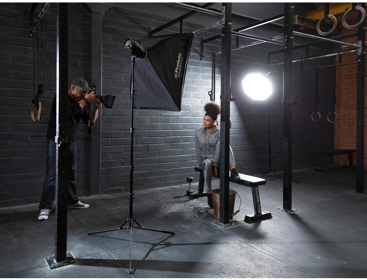 Manfrotto Nano Plus 3-Section Light Stand with 5/8" Spigot, 8.8 lb Capacity, Extends to 6.5' Black